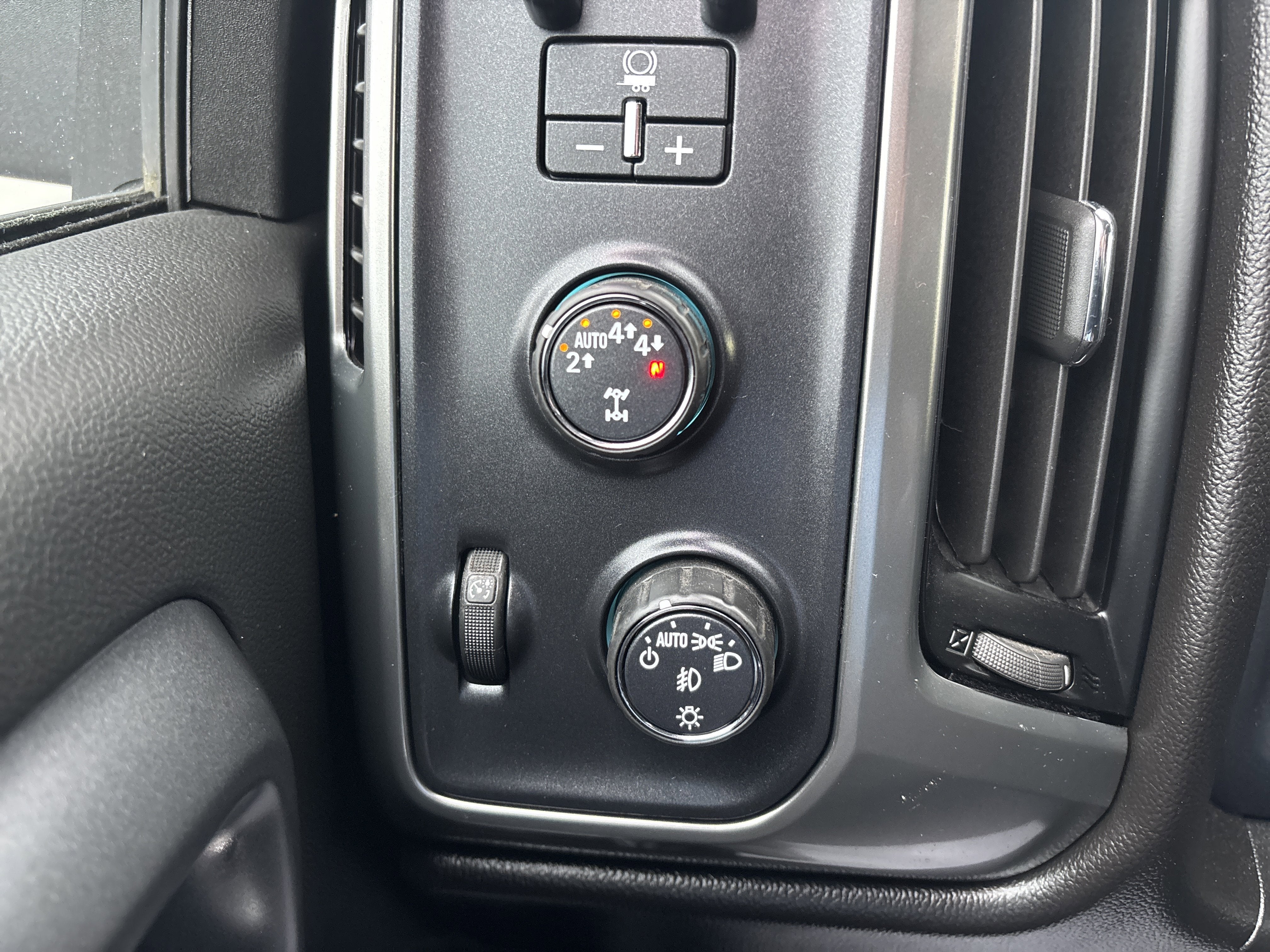 2019 Chevrolet Silverado LD LT