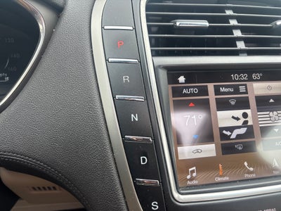 2019 Lincoln Nautilus Select