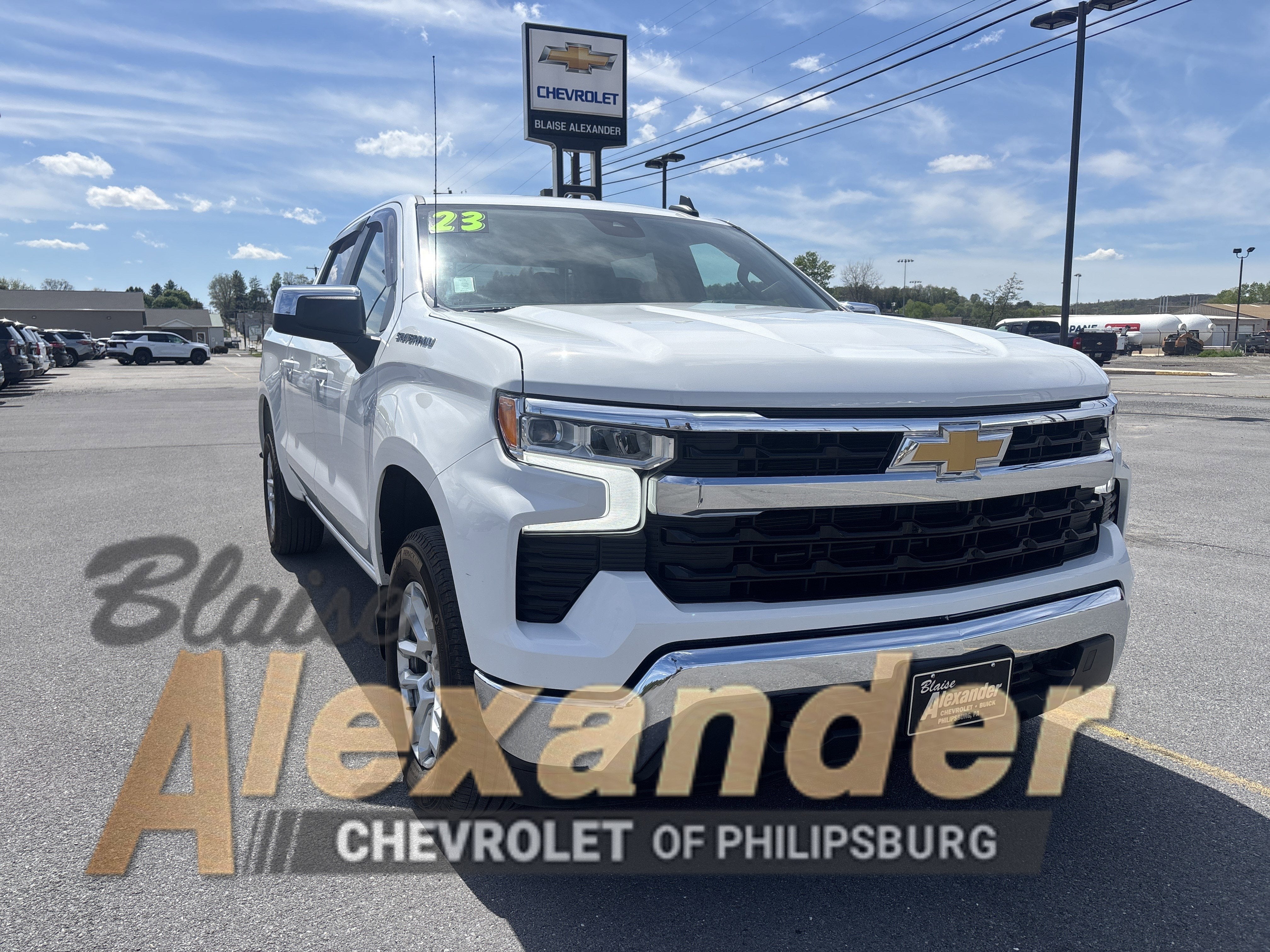 2023 Chevrolet Silverado 1500 LT (2FL)