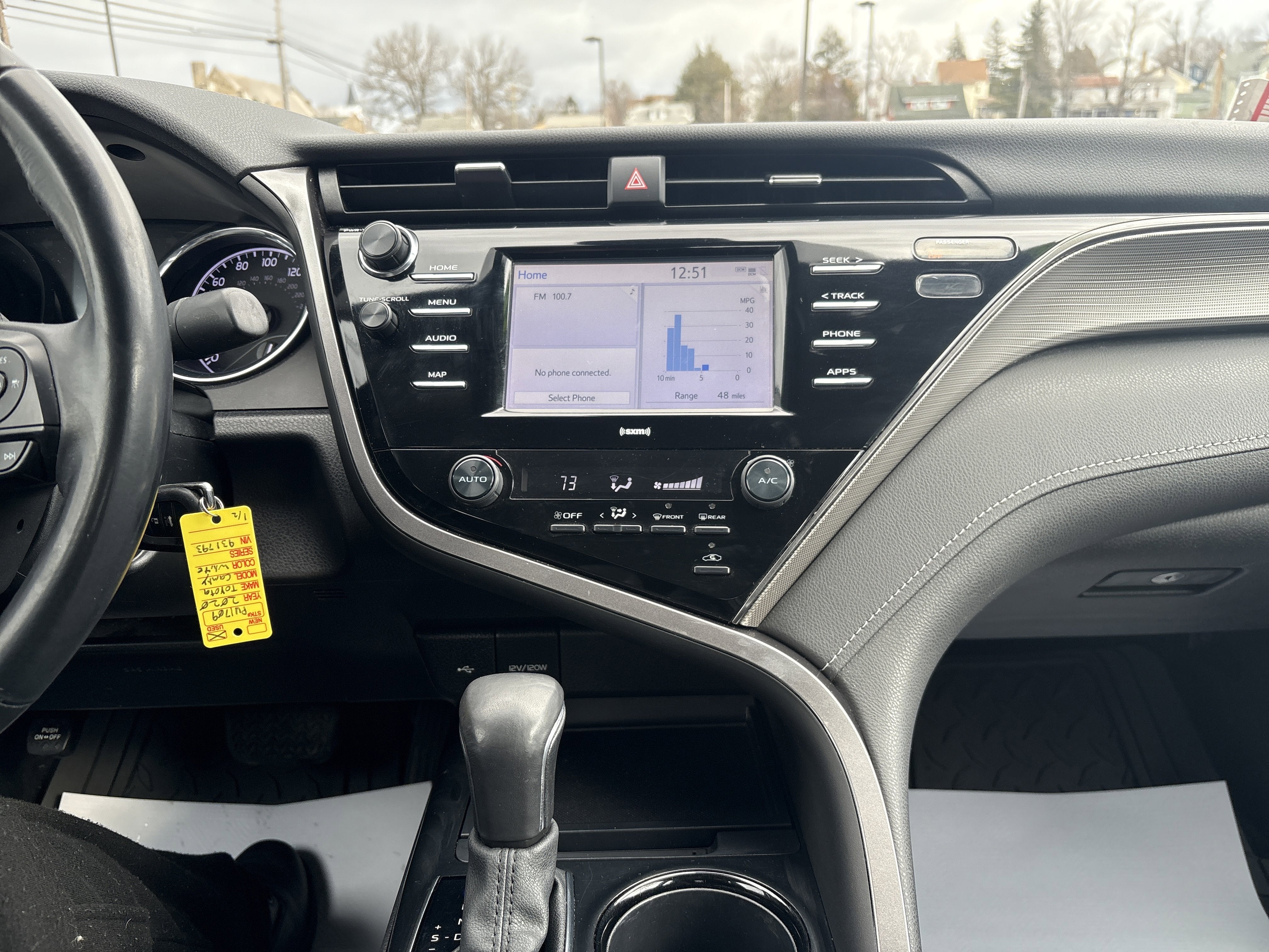 2020 Toyota Camry SE