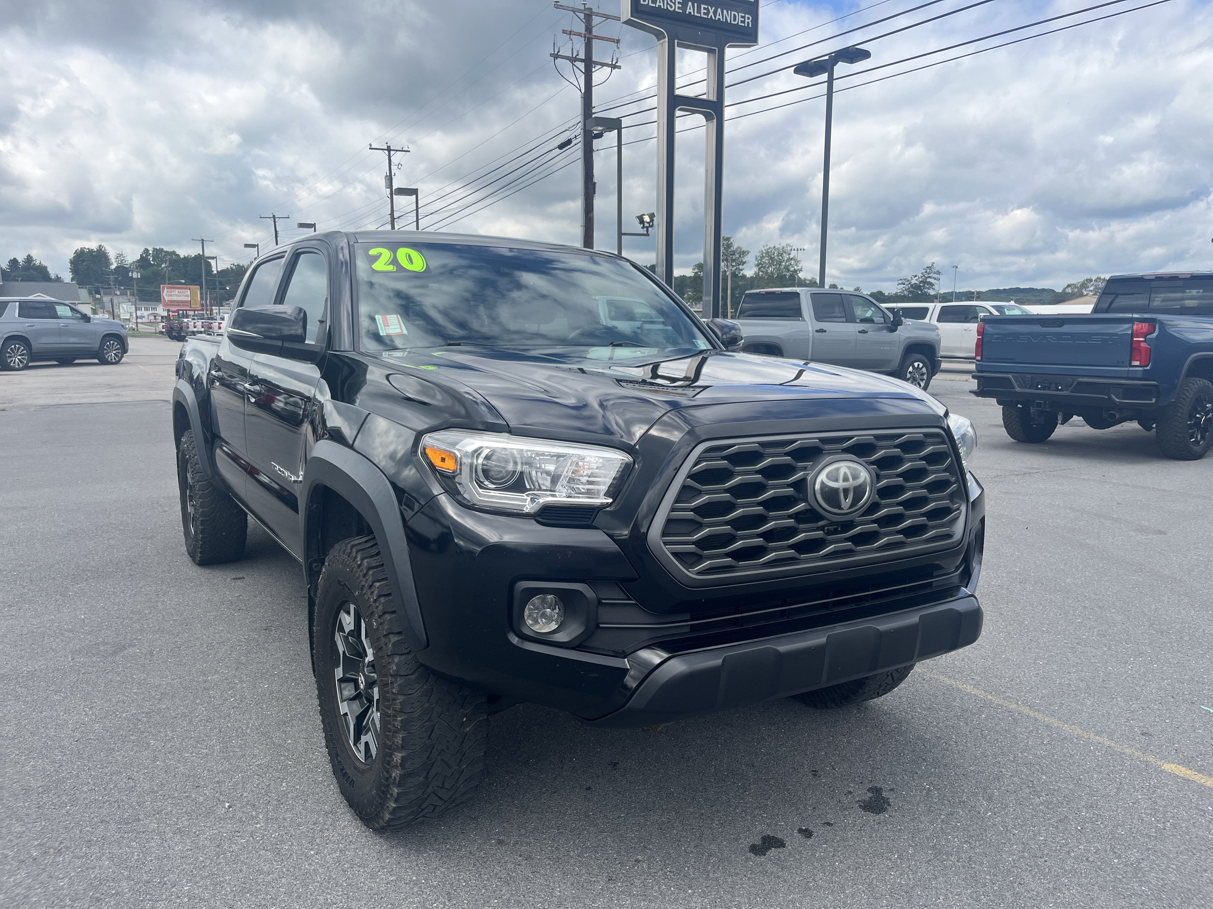 2020 Toyota Tacoma 4WD SR5