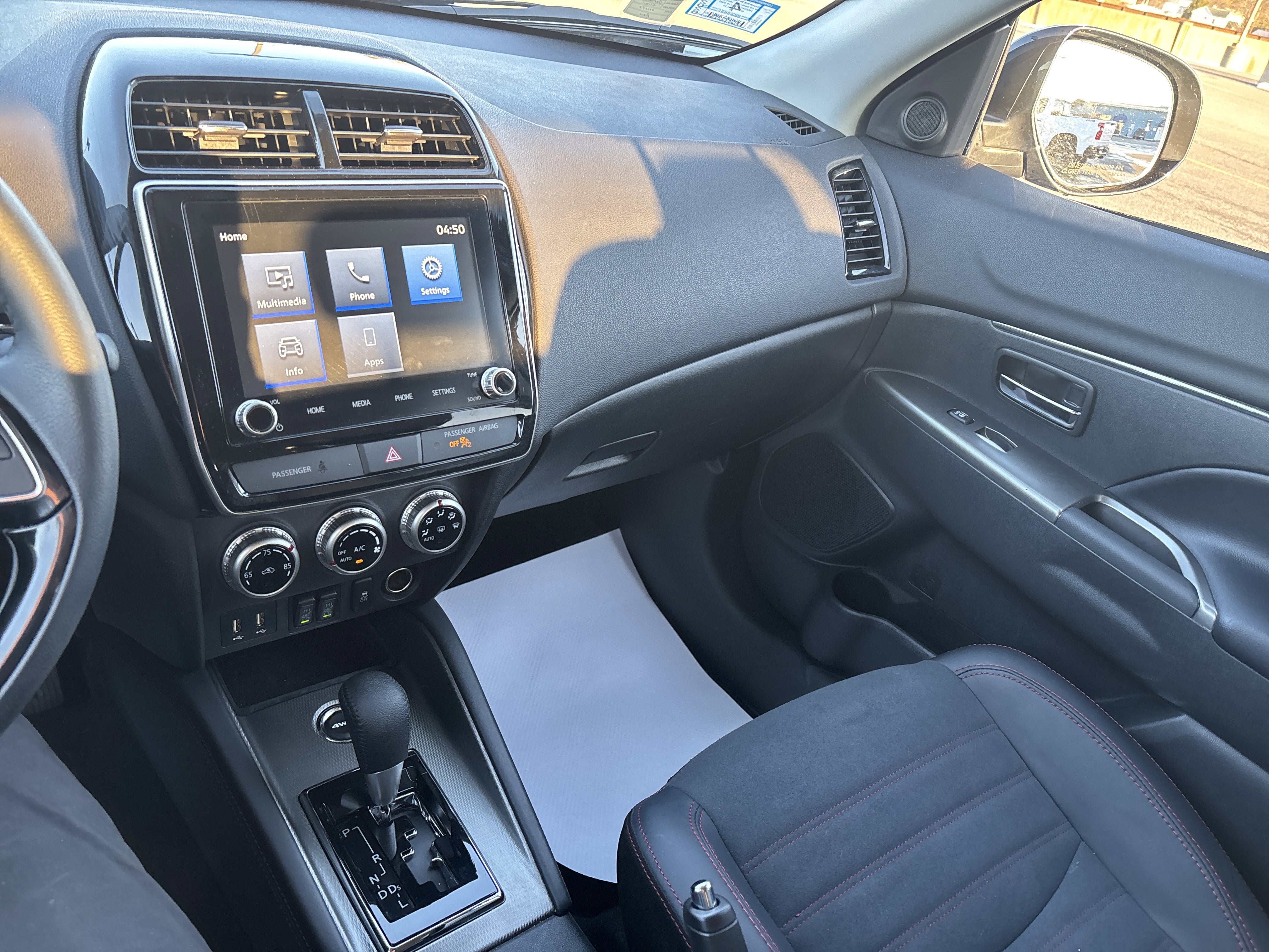 2025 Mitsubishi Outlander Sport S