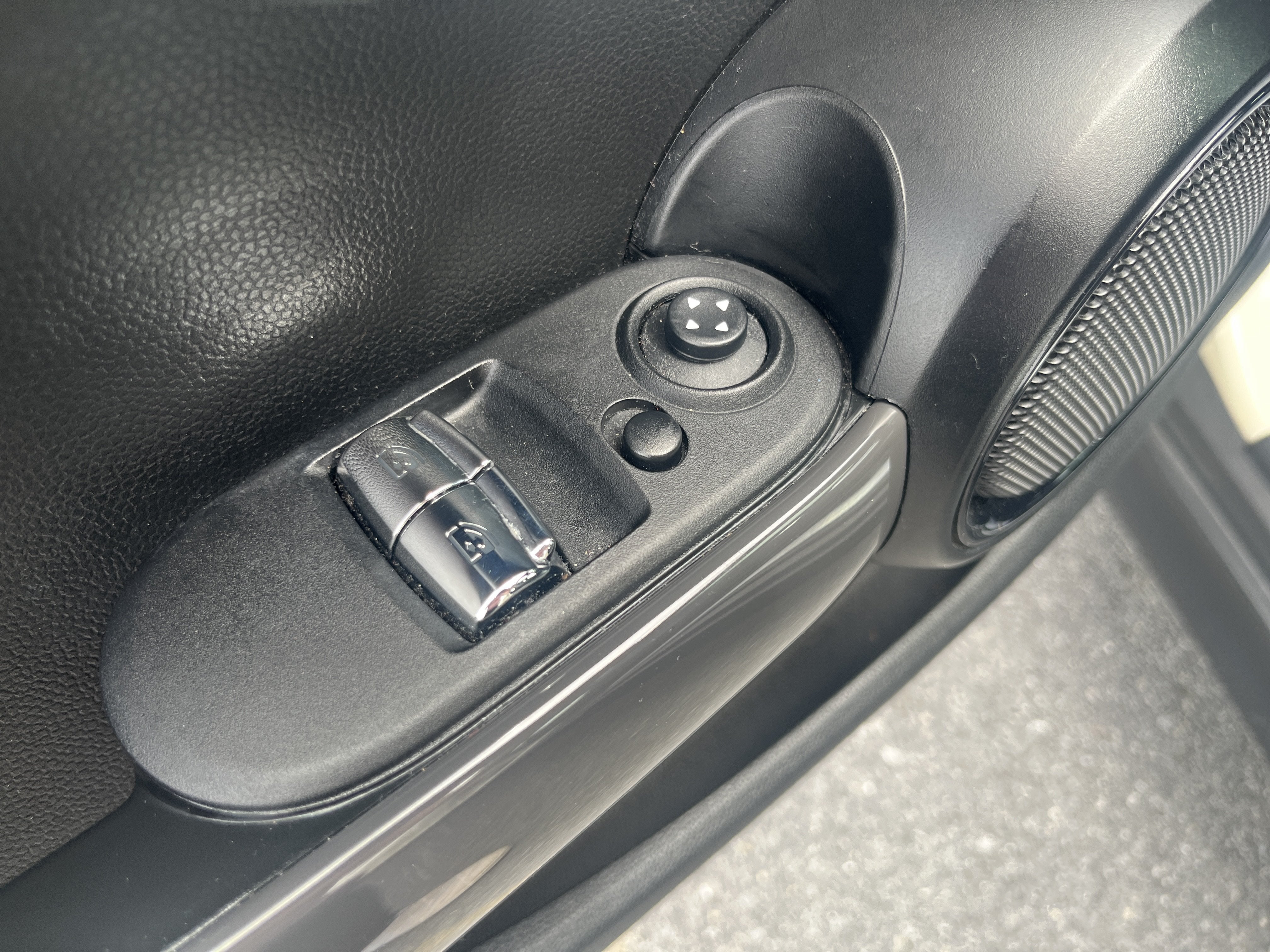 2018 MINI Hardtop 2 Door Cooper