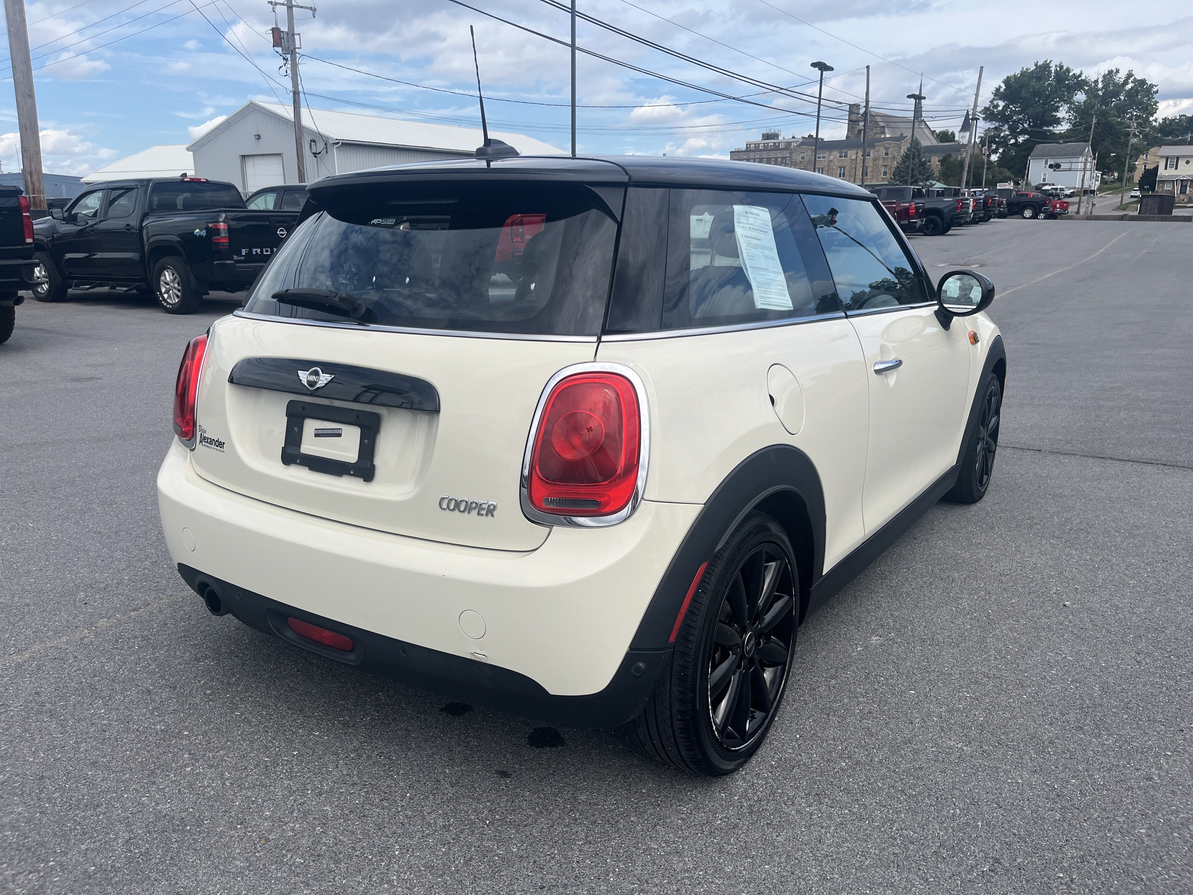 2018 MINI Hardtop 2 Door Cooper