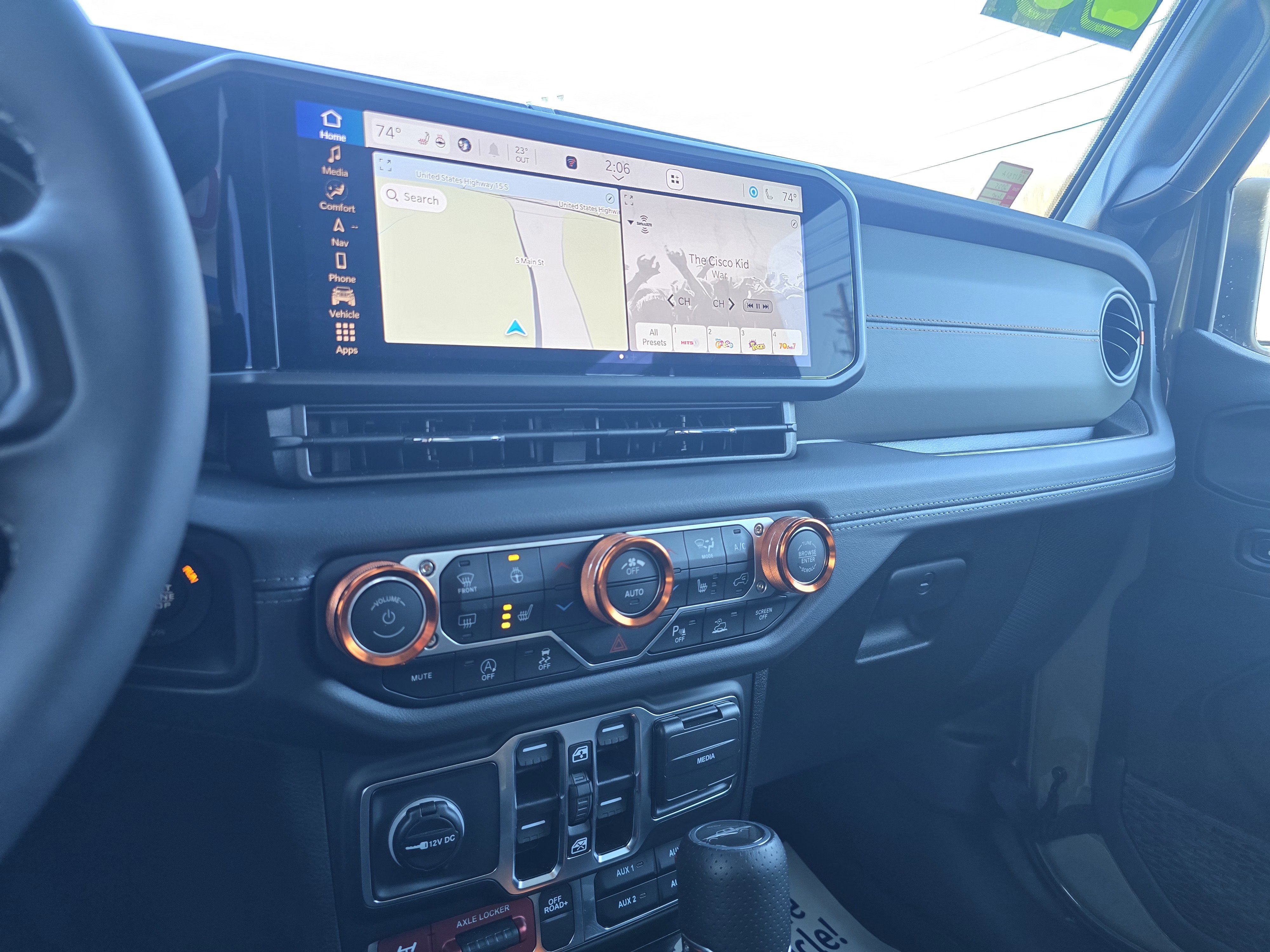 2025 Jeep Gladiator Mojave X