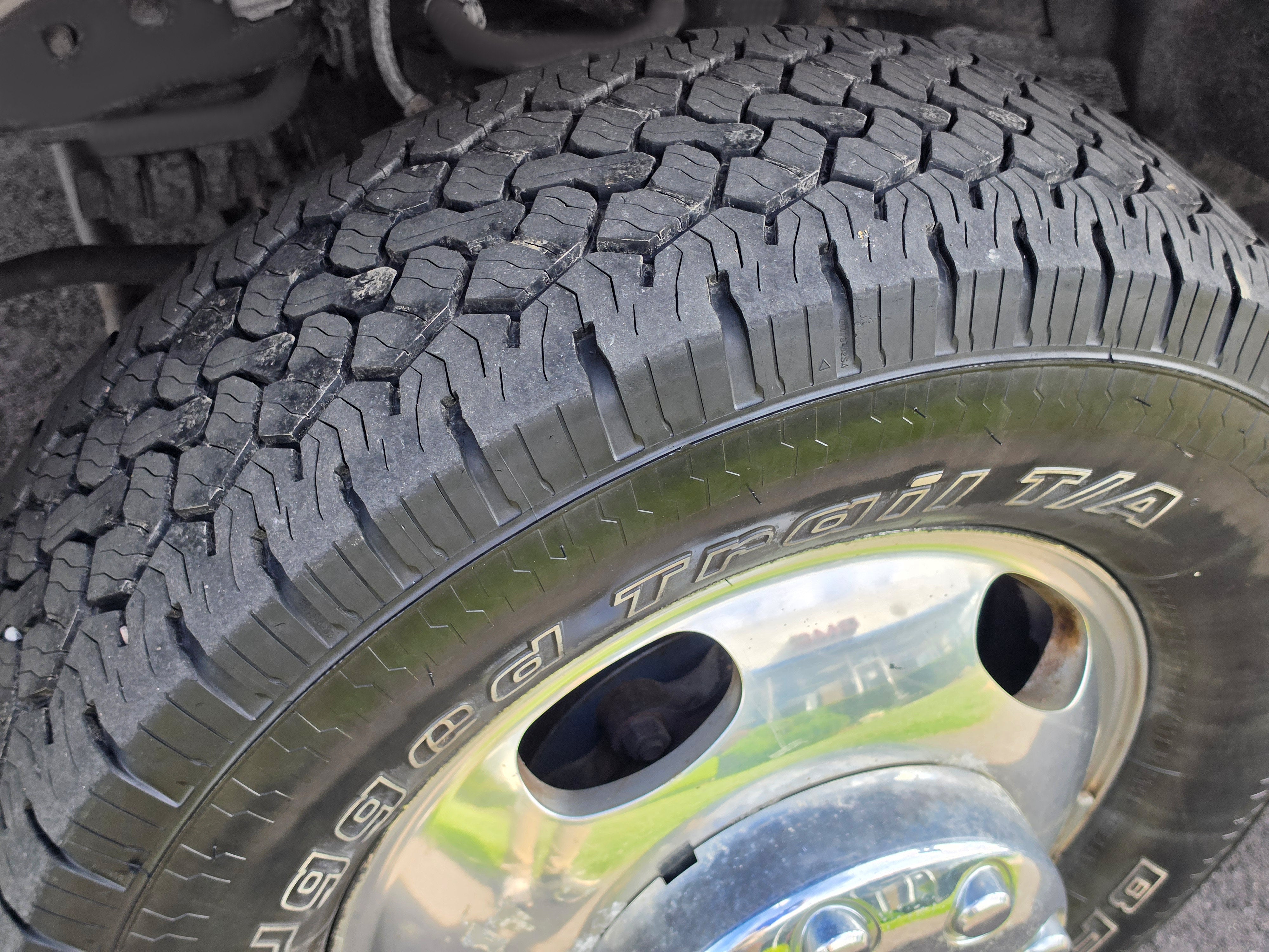 2011 Ford Super Duty F-350 DRW XL
