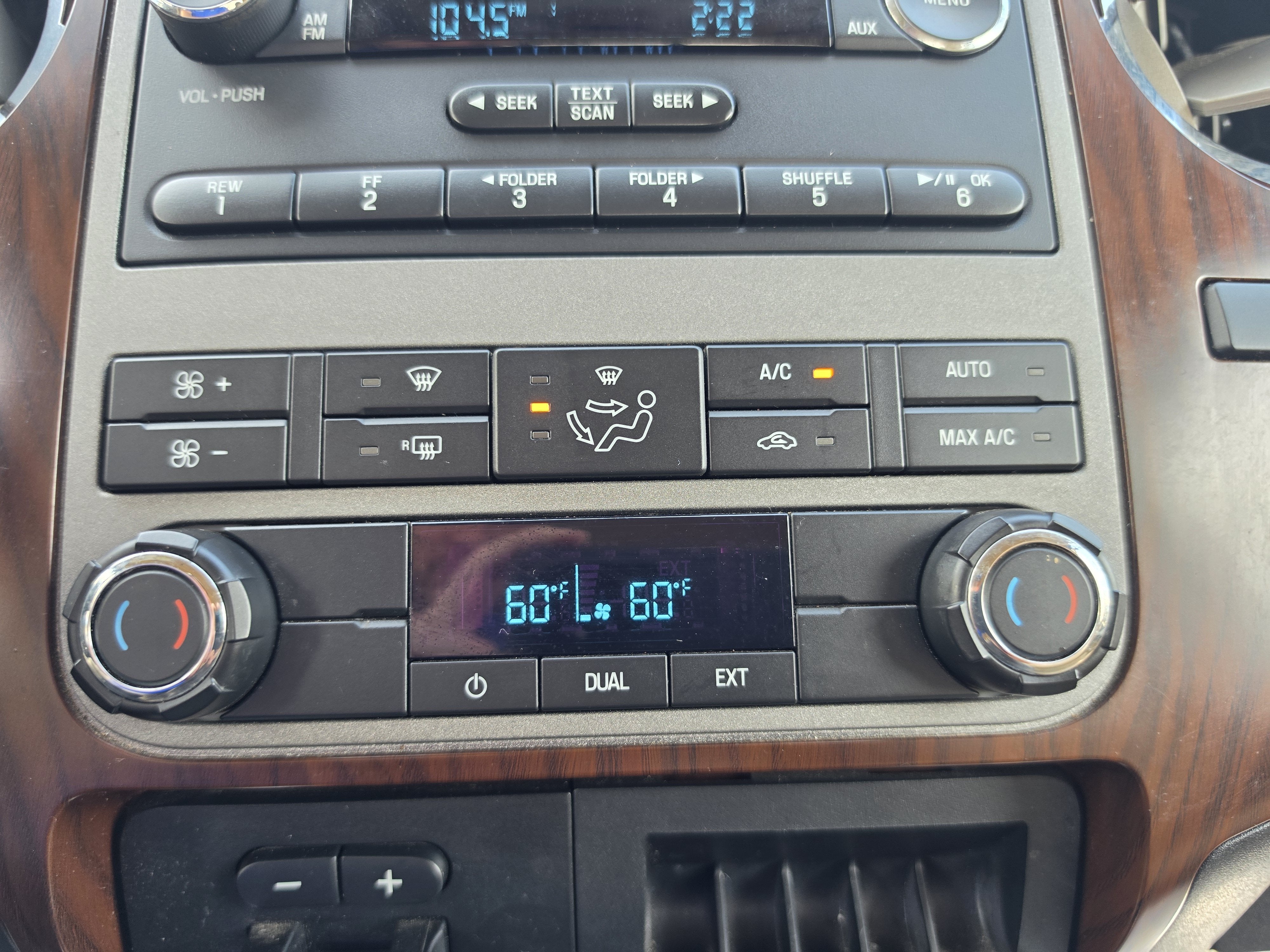 2011 Ford Super Duty F-350 DRW XL
