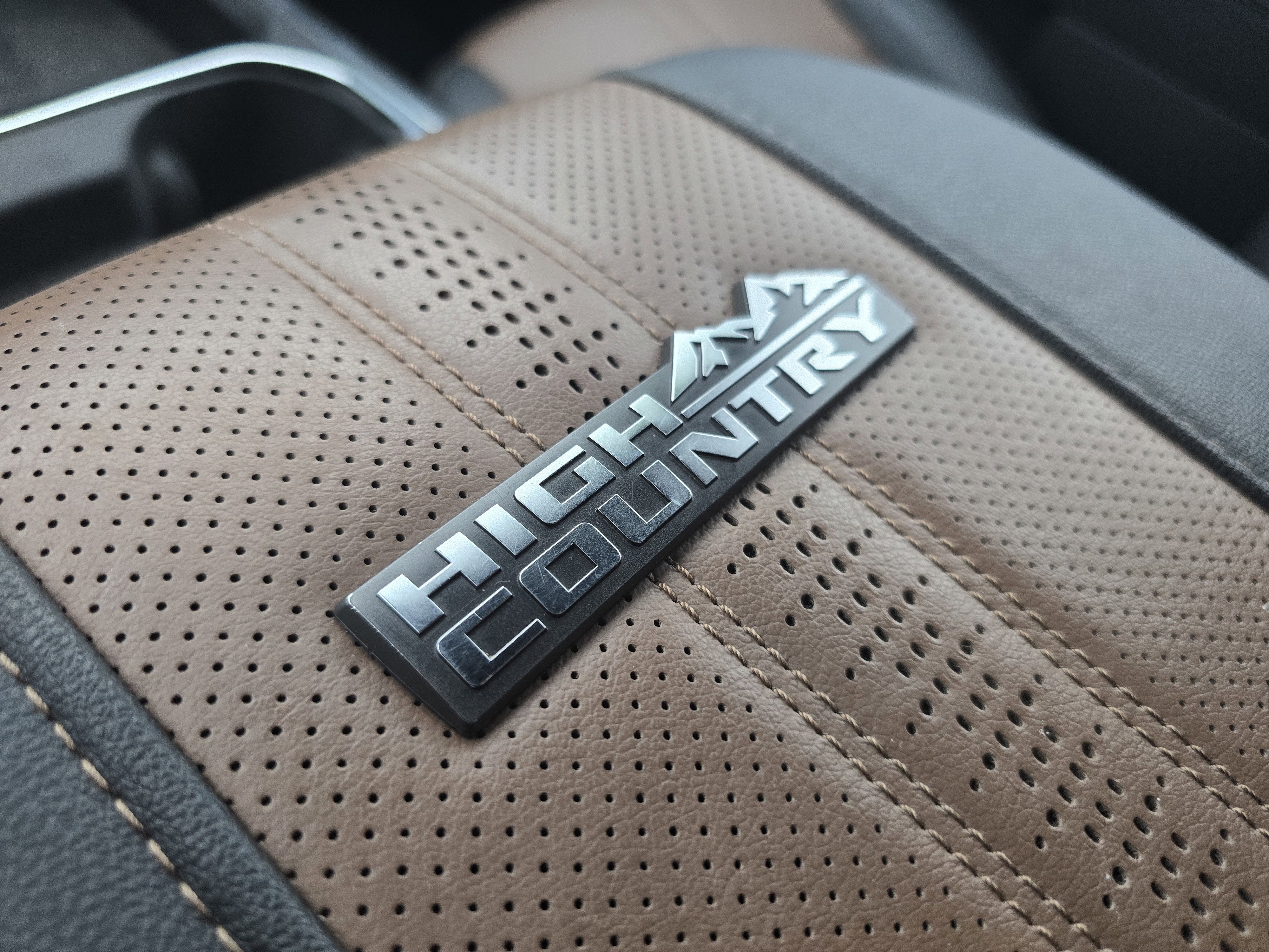 2024 Chevrolet Silverado 2500 HD High Country