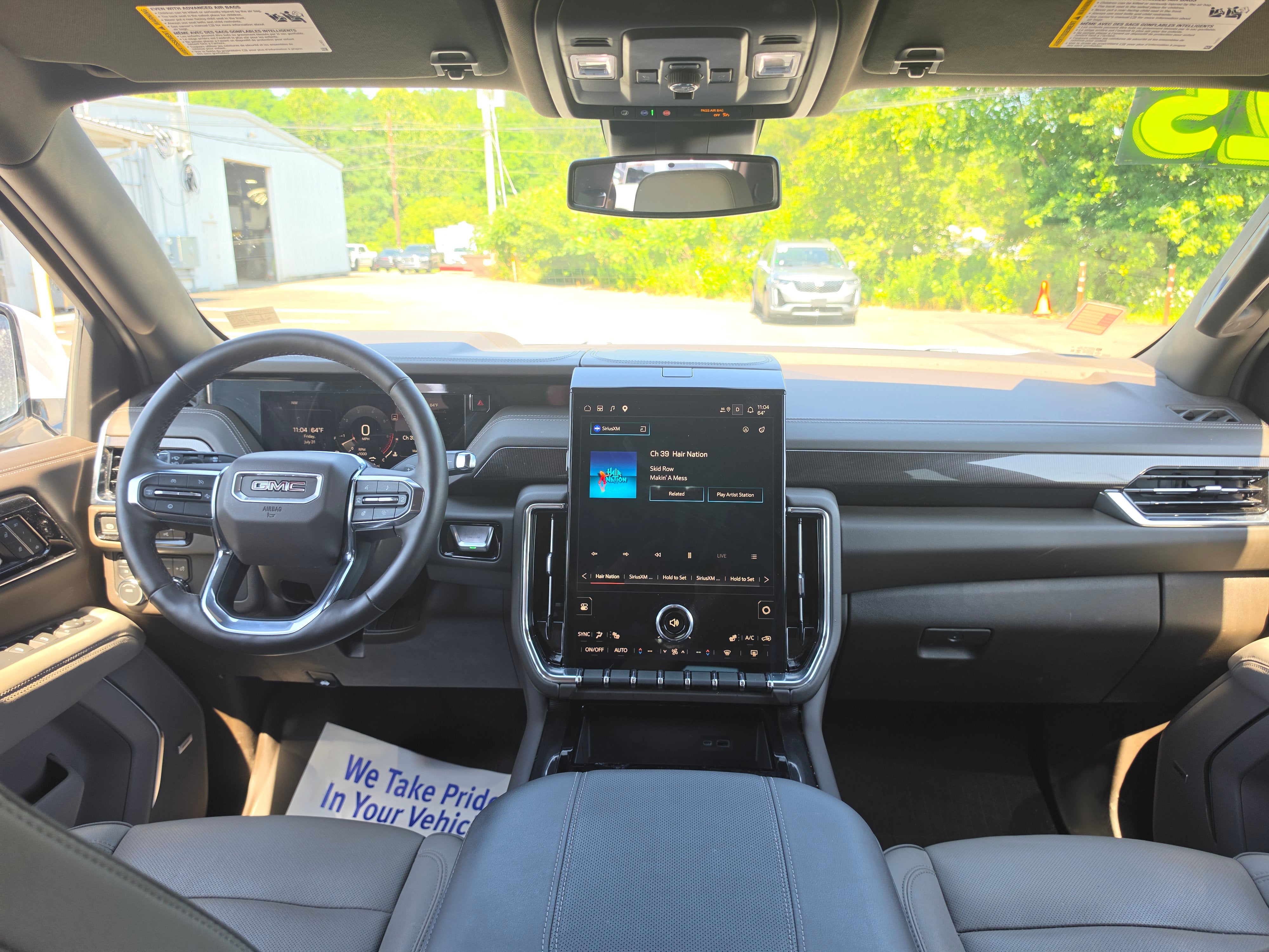2025 GMC Yukon Elevation