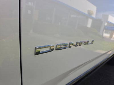 2023 GMC Yukon XL Denali Ultimate