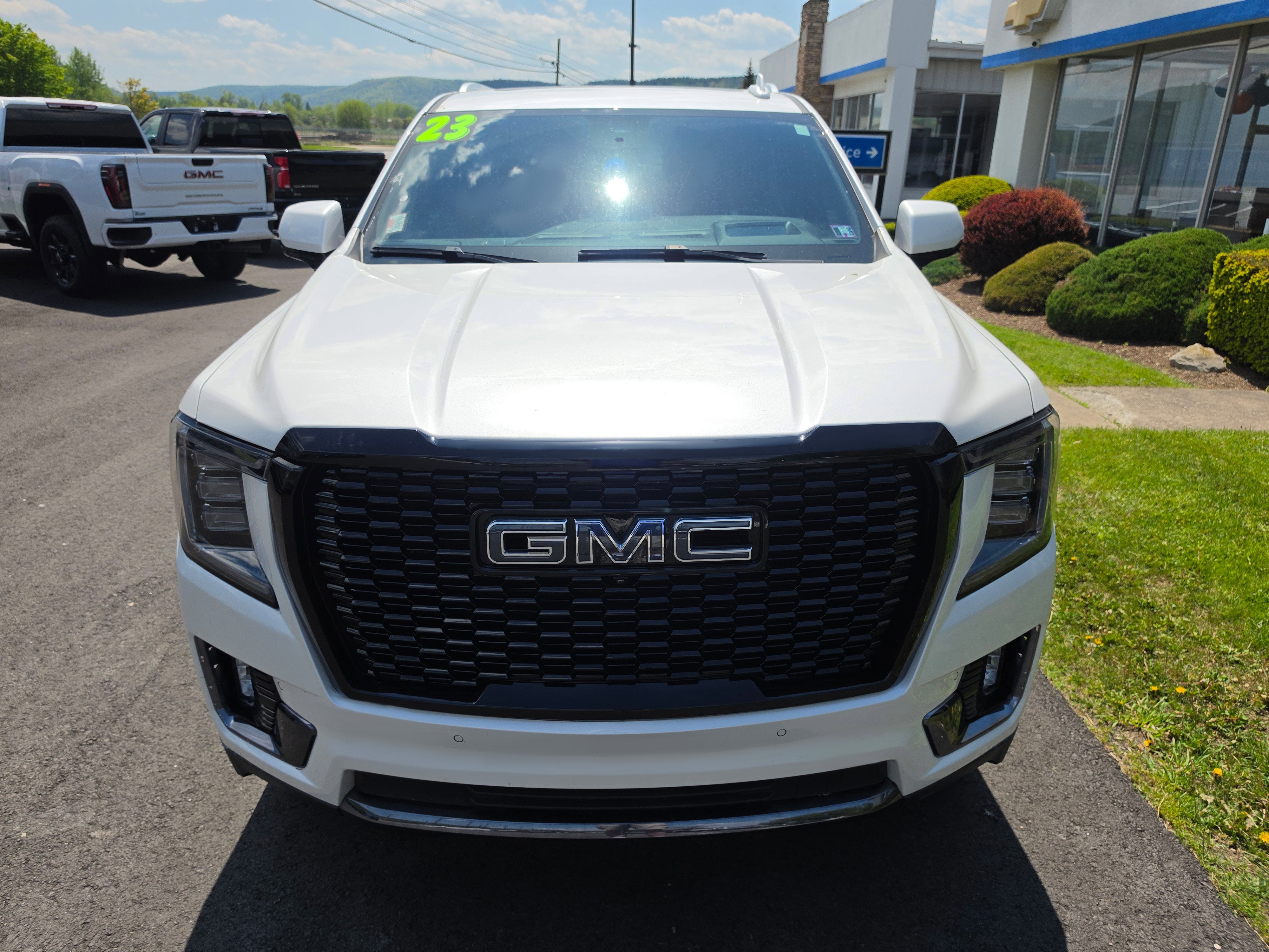 2023 GMC Yukon XL Denali Ultimate