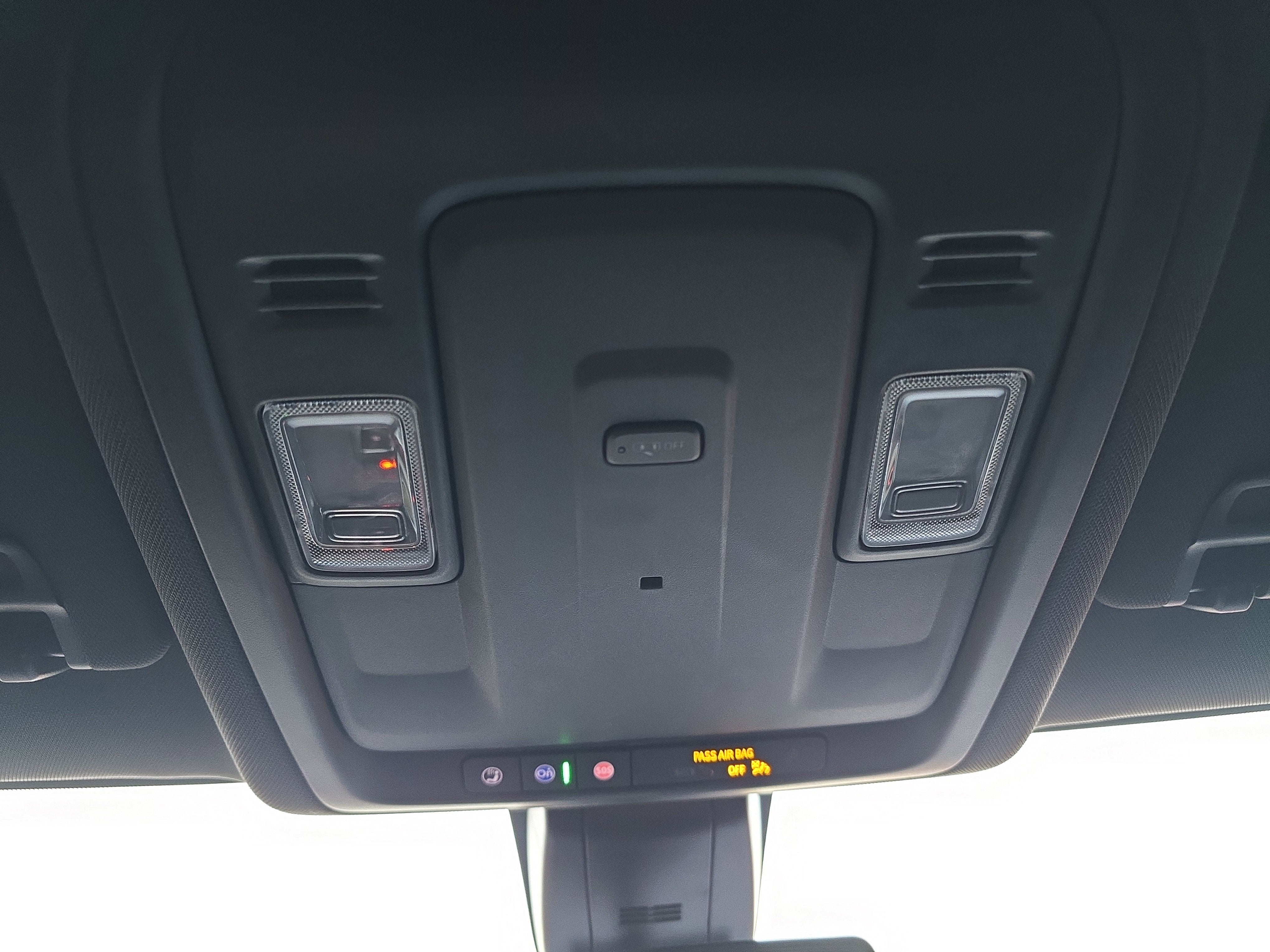 2022 Chevrolet Suburban LS