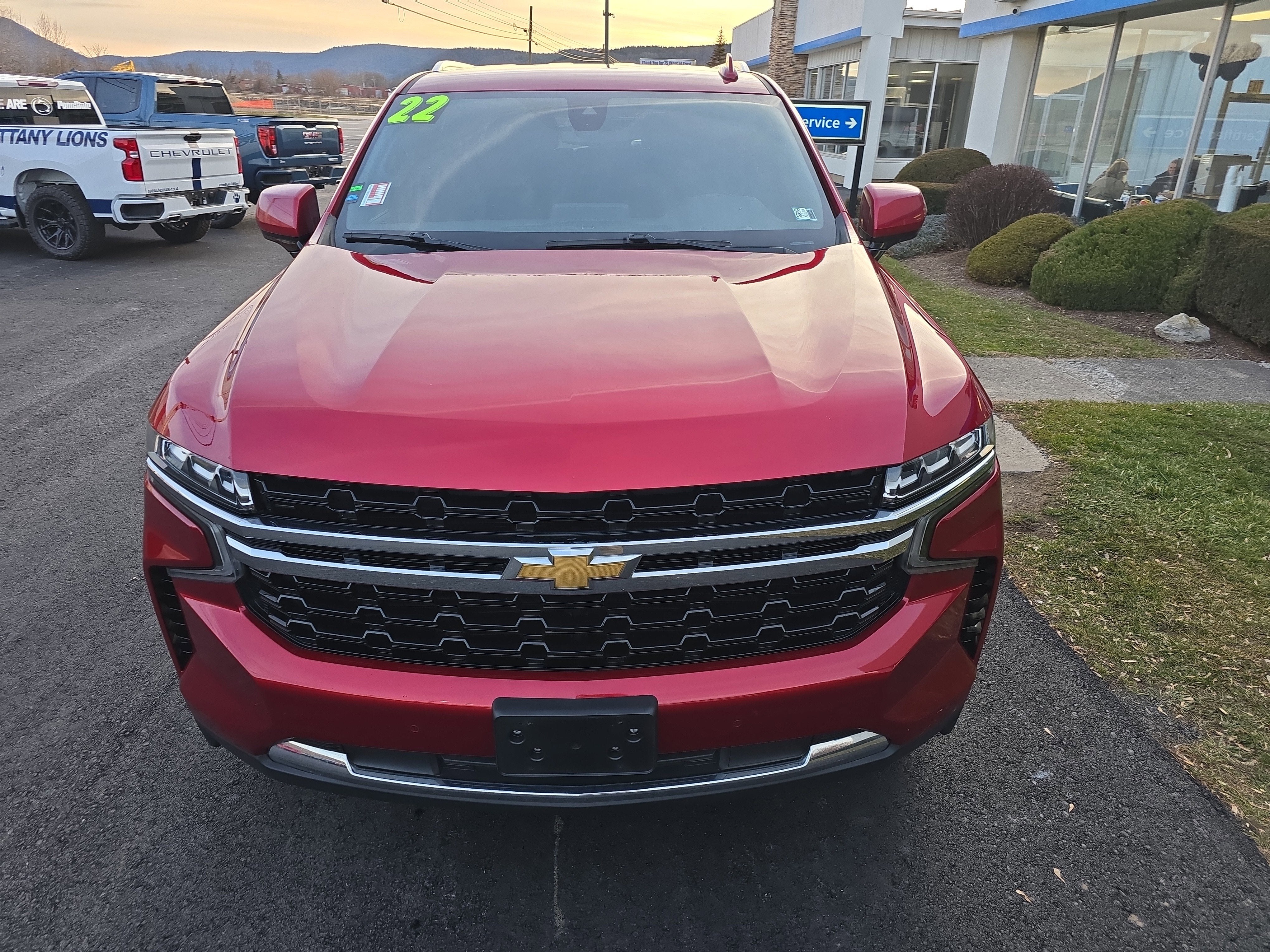 2022 Chevrolet Suburban LS