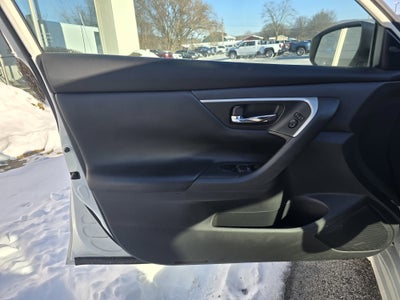 2017 Nissan Altima 2.5 SV