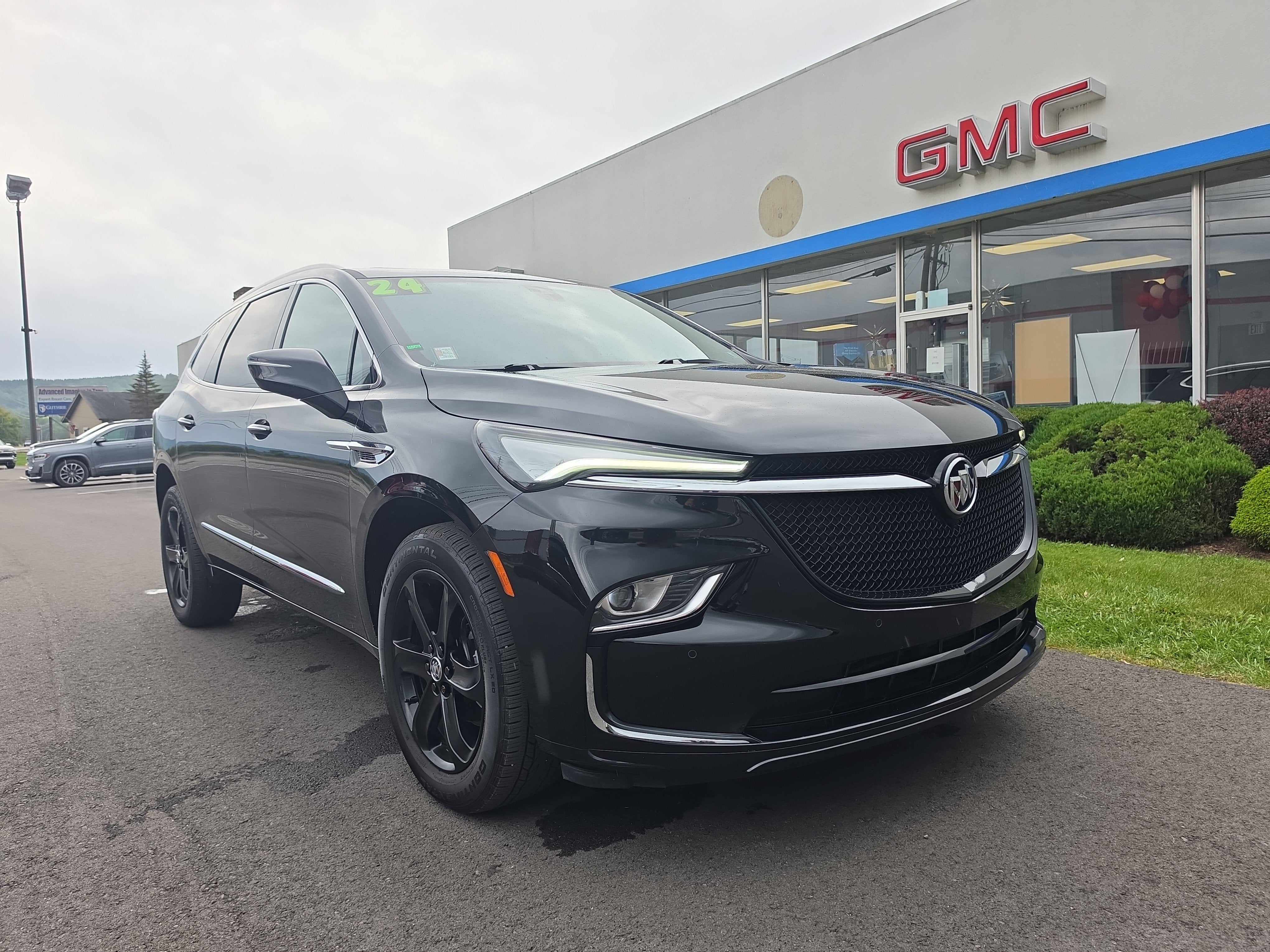 2024 Buick Enclave Essence