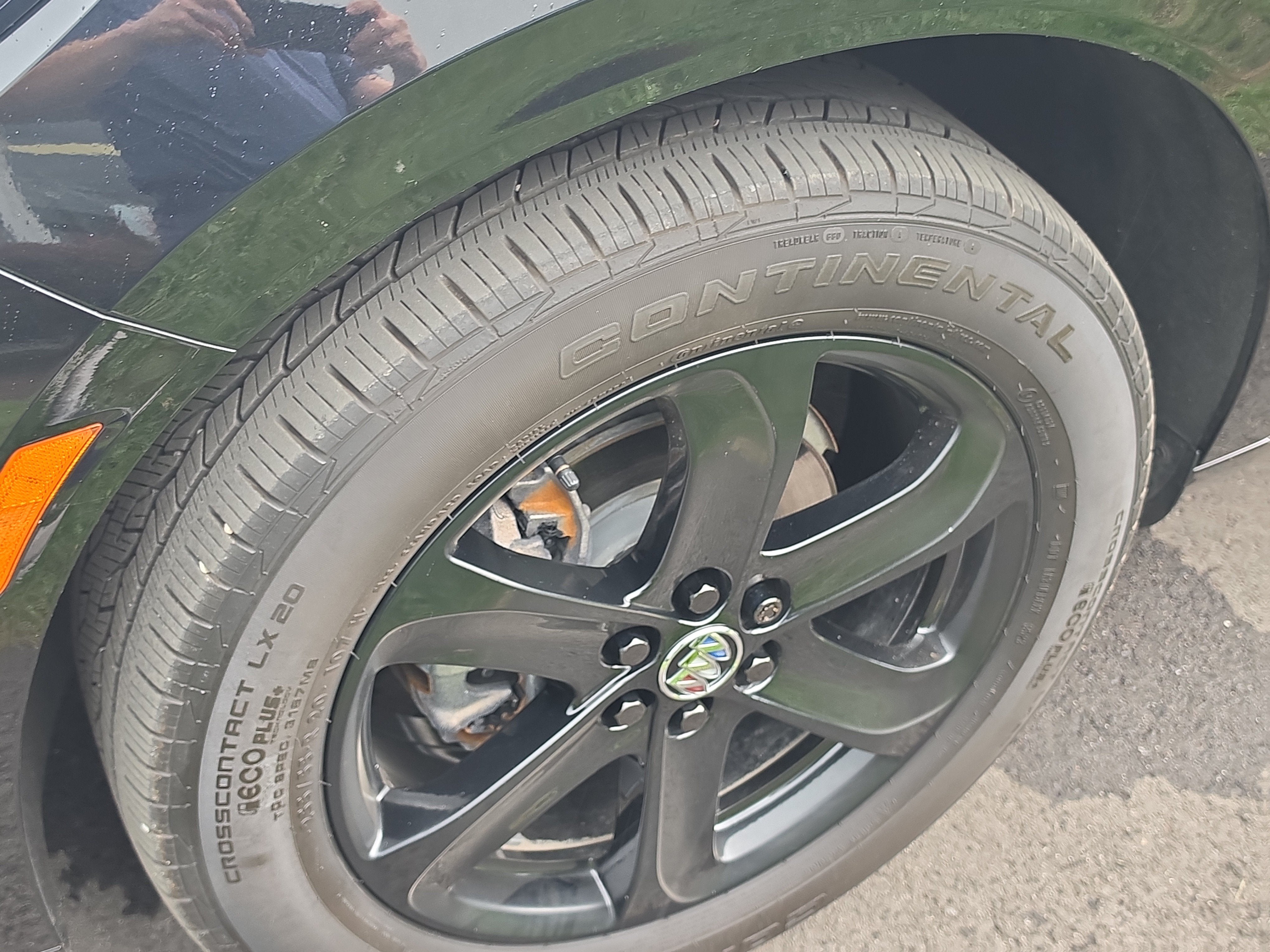 2024 Buick Enclave Essence