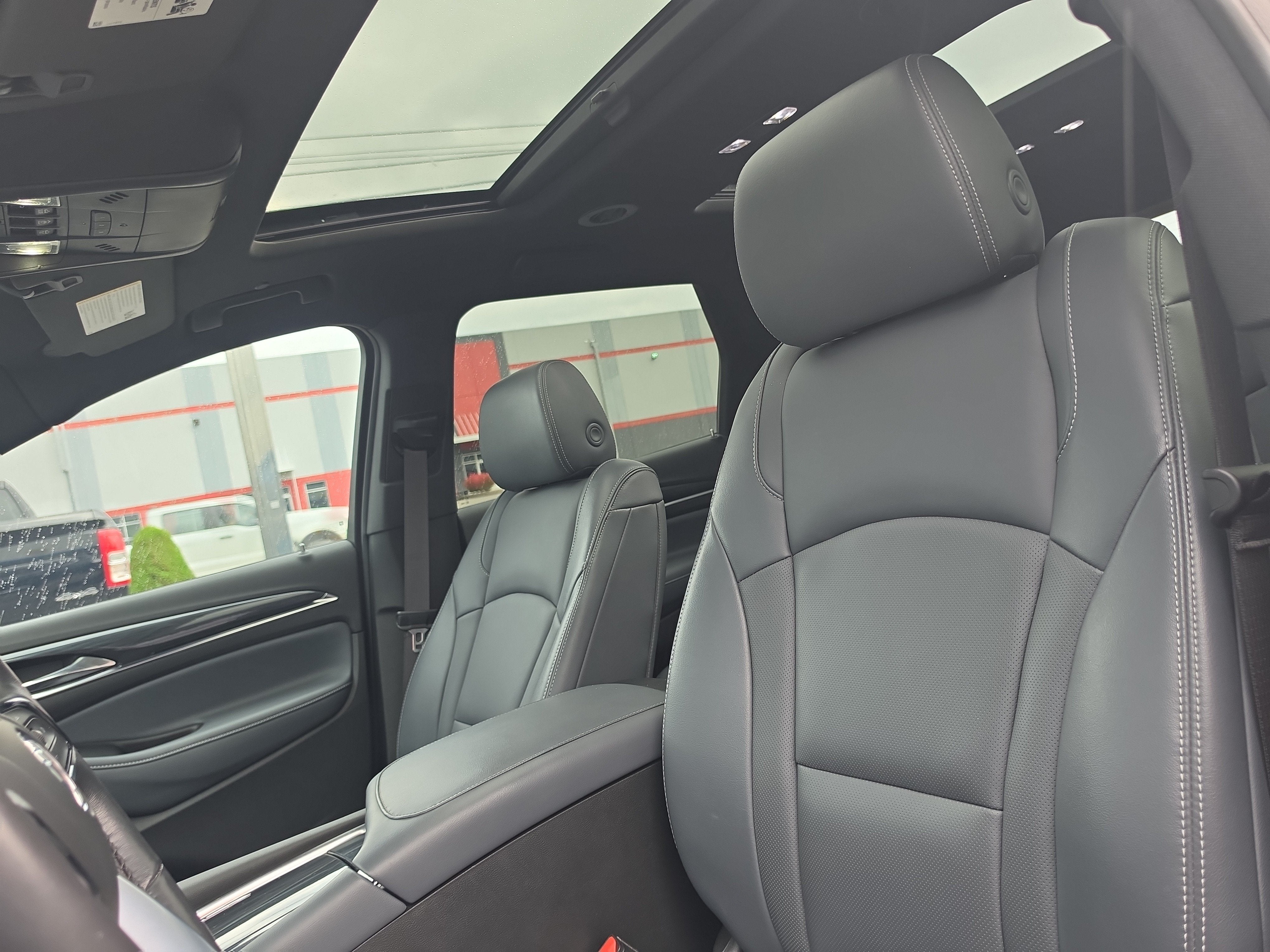2024 Buick Enclave Essence