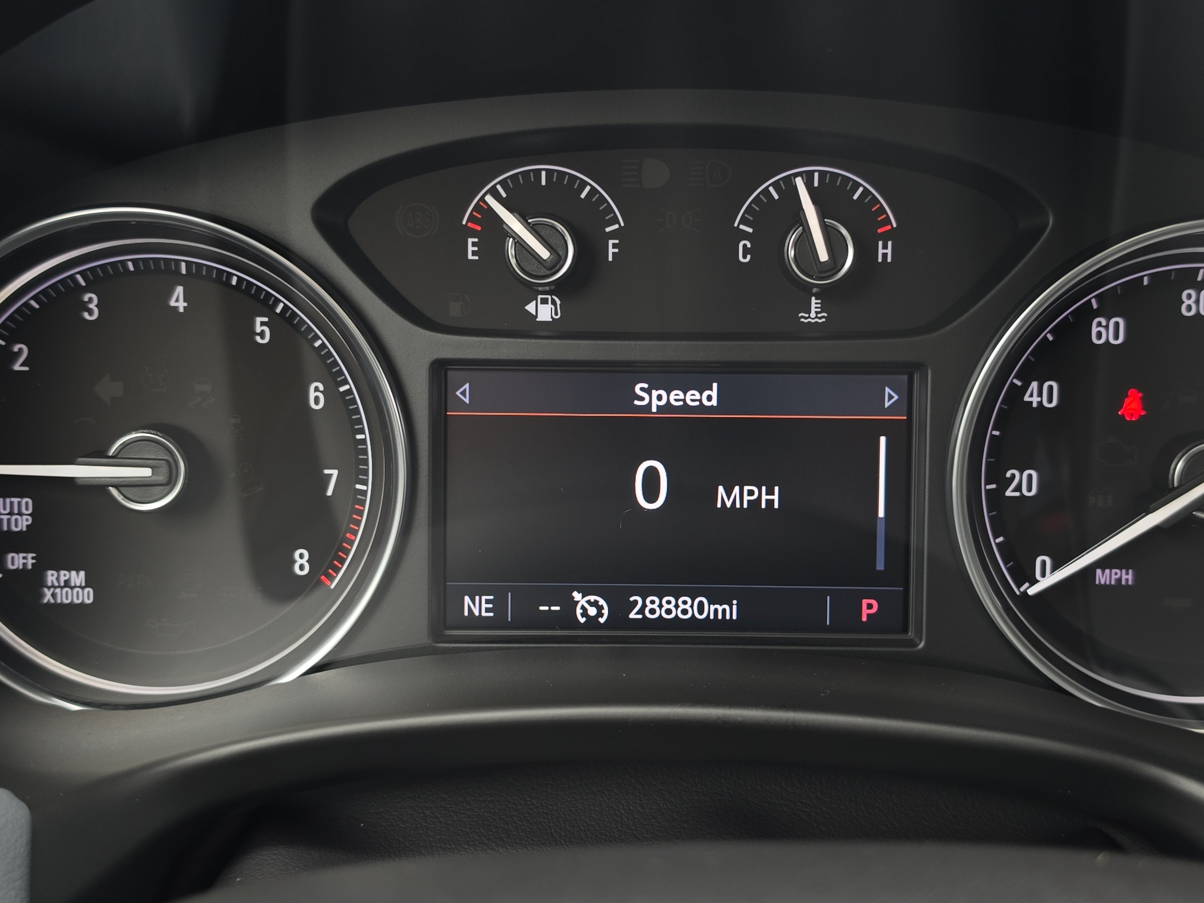 2024 Buick Enclave Essence