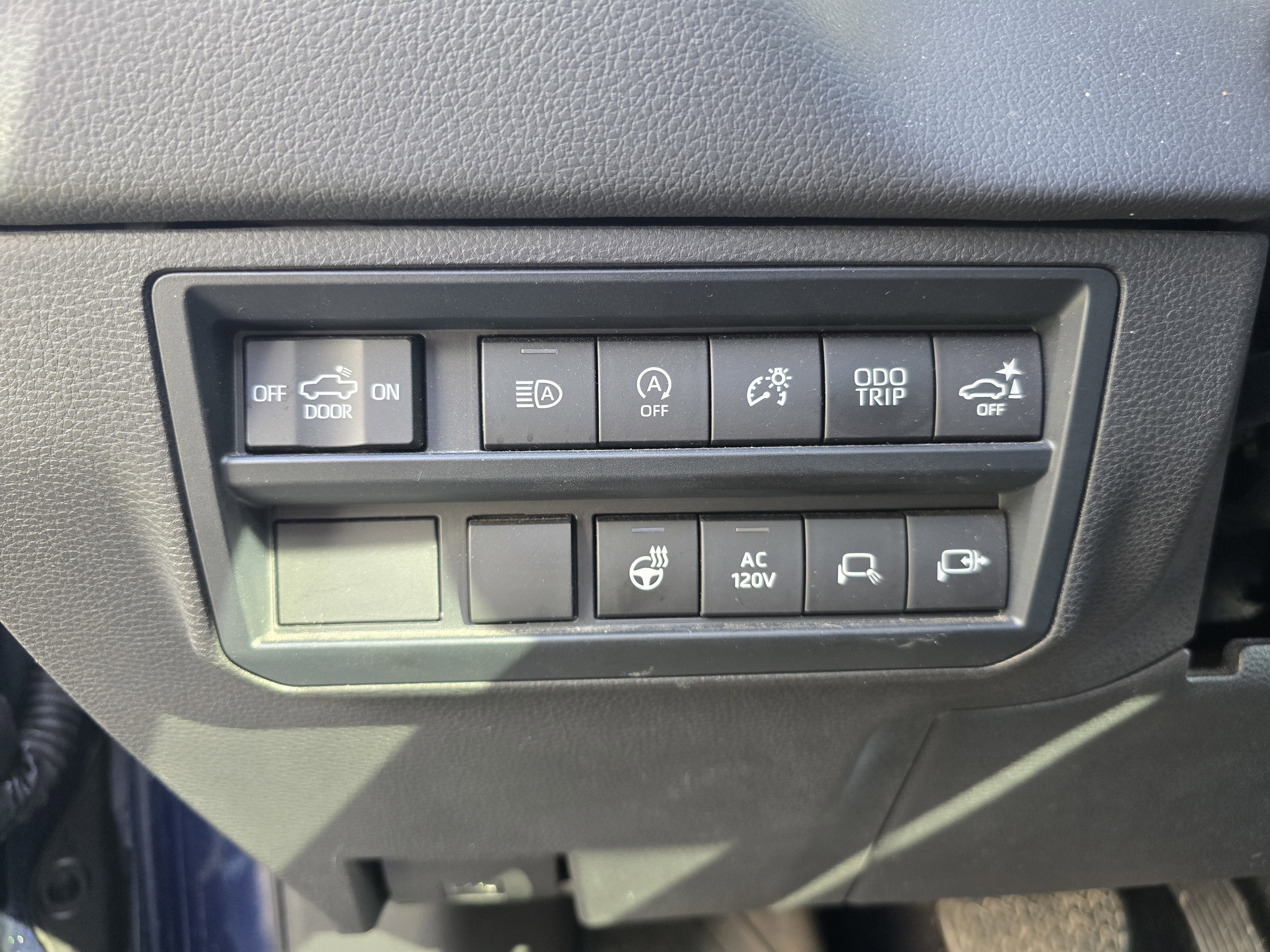 2022 Toyota Tundra 4WD Limited