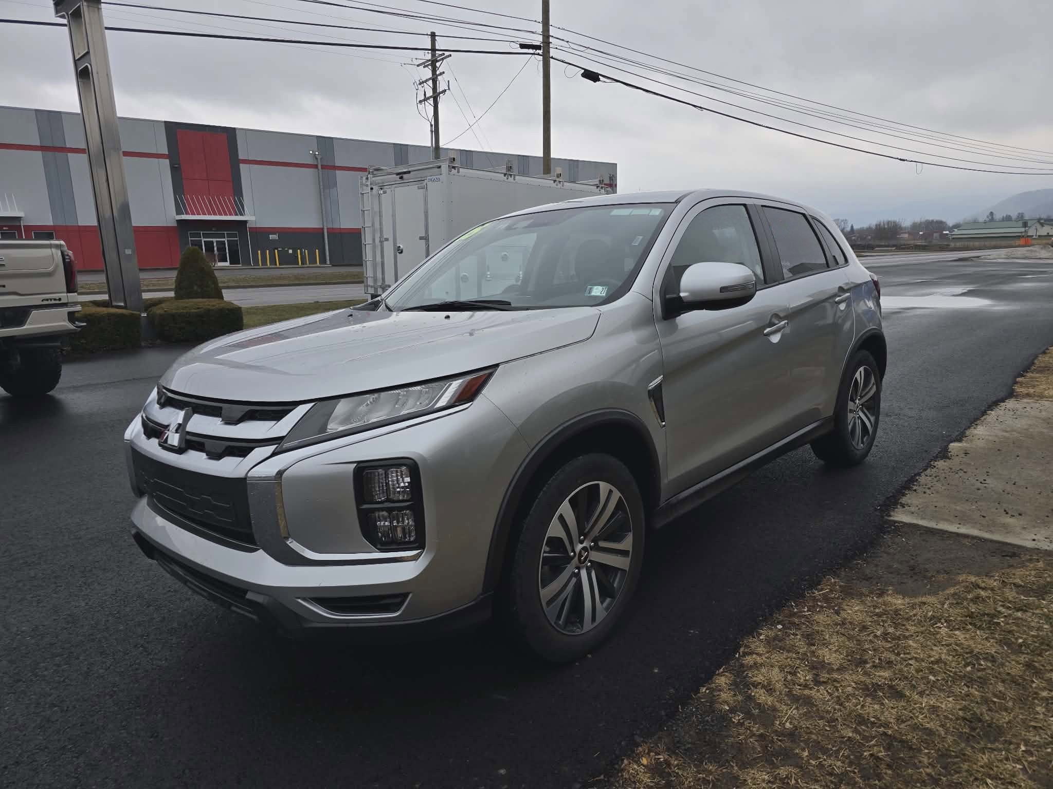 2025 Mitsubishi Outlander Sport S