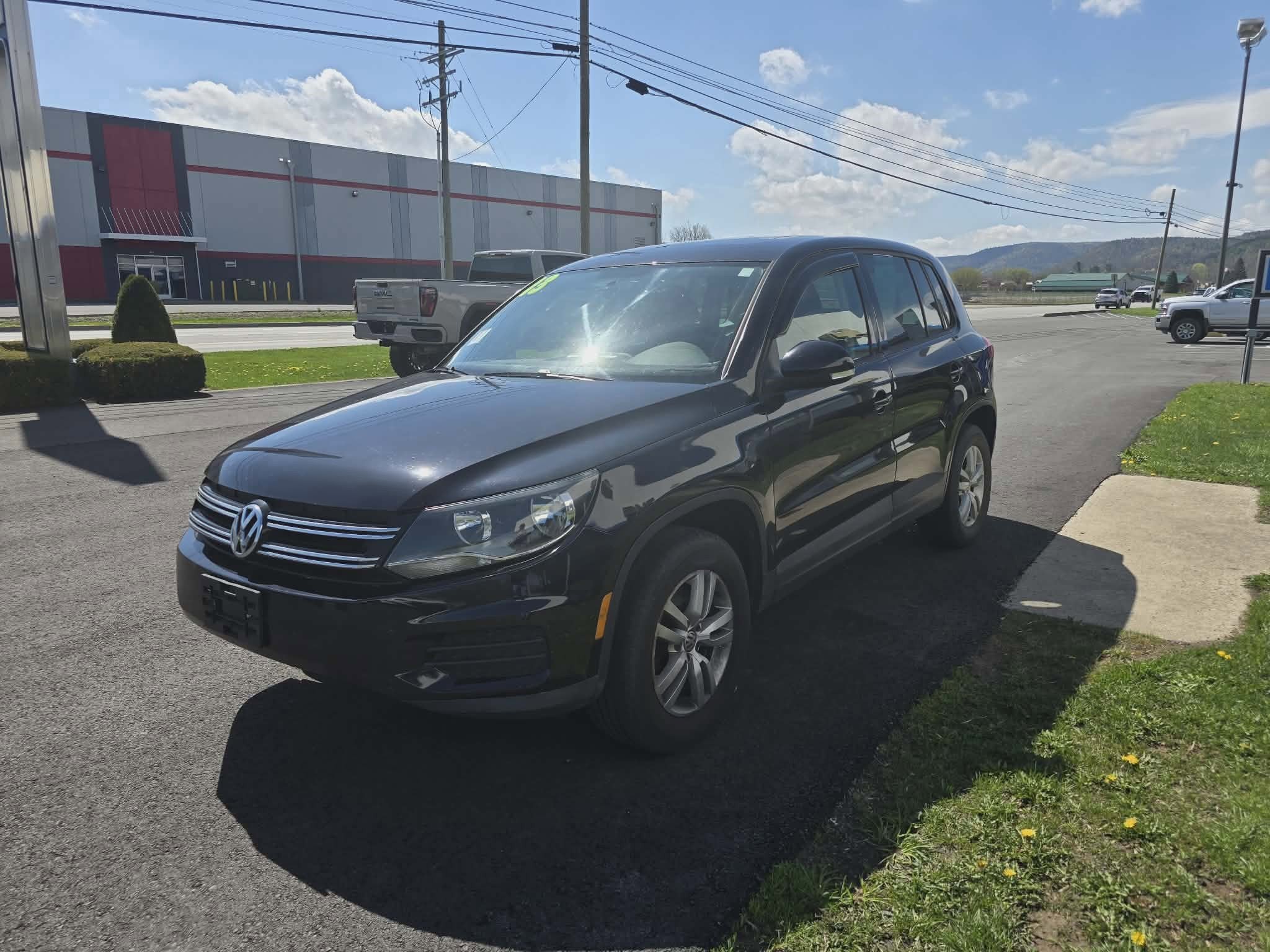 2013 Volkswagen Tiguan S