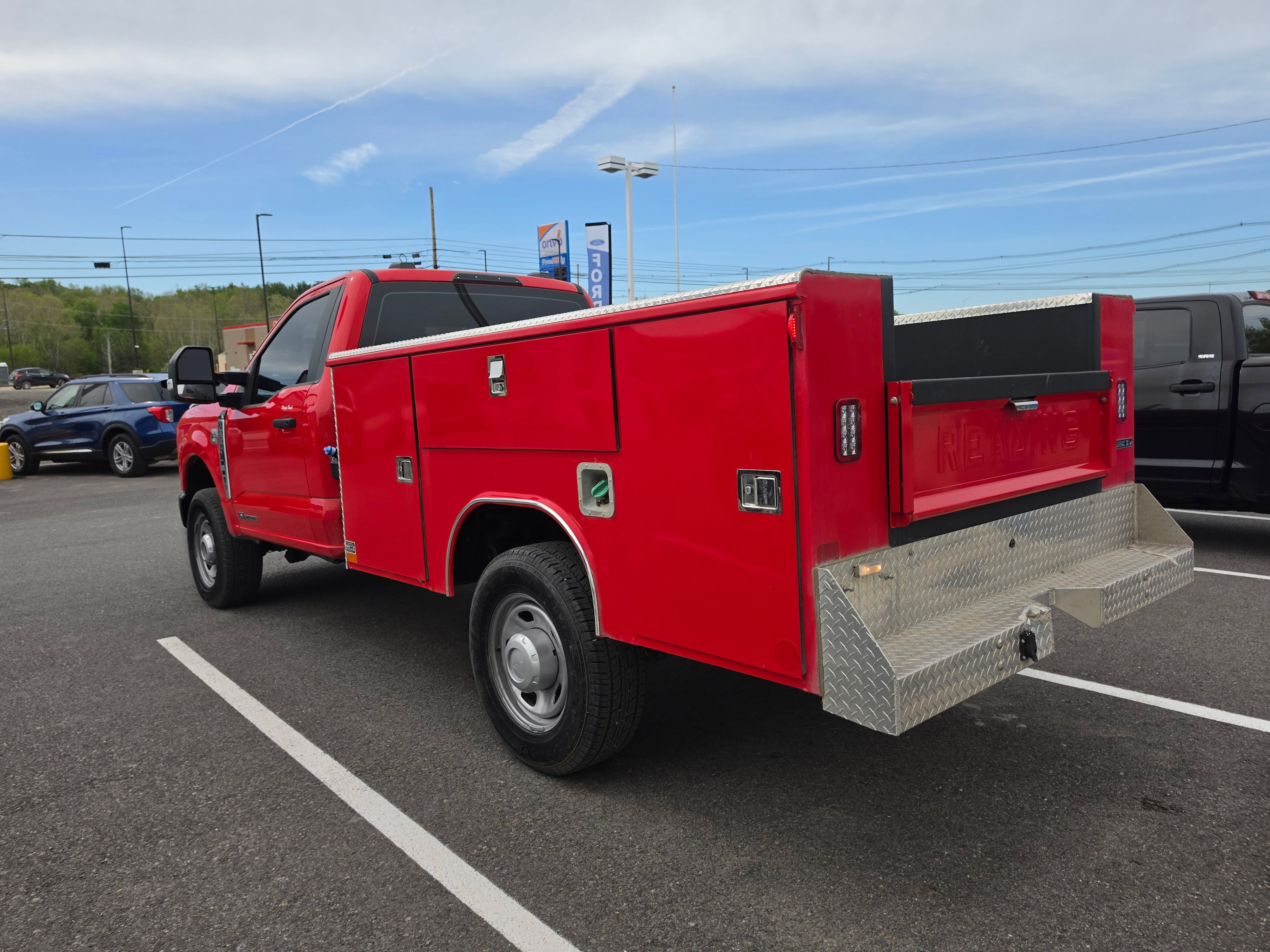 2024 Ford Super Duty F-350 SRW XL