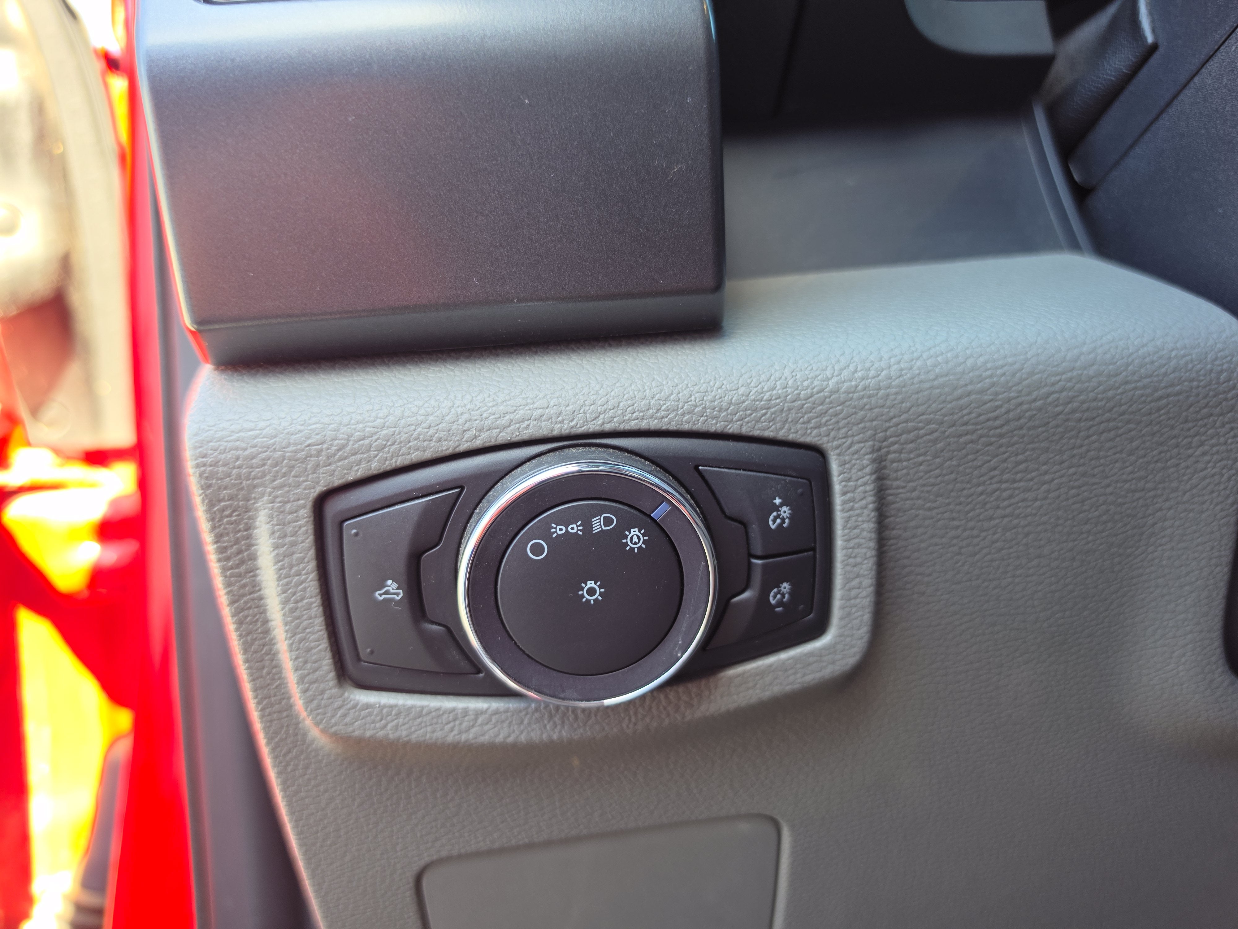 2022 Ford Super Duty F-550 DRW XLT