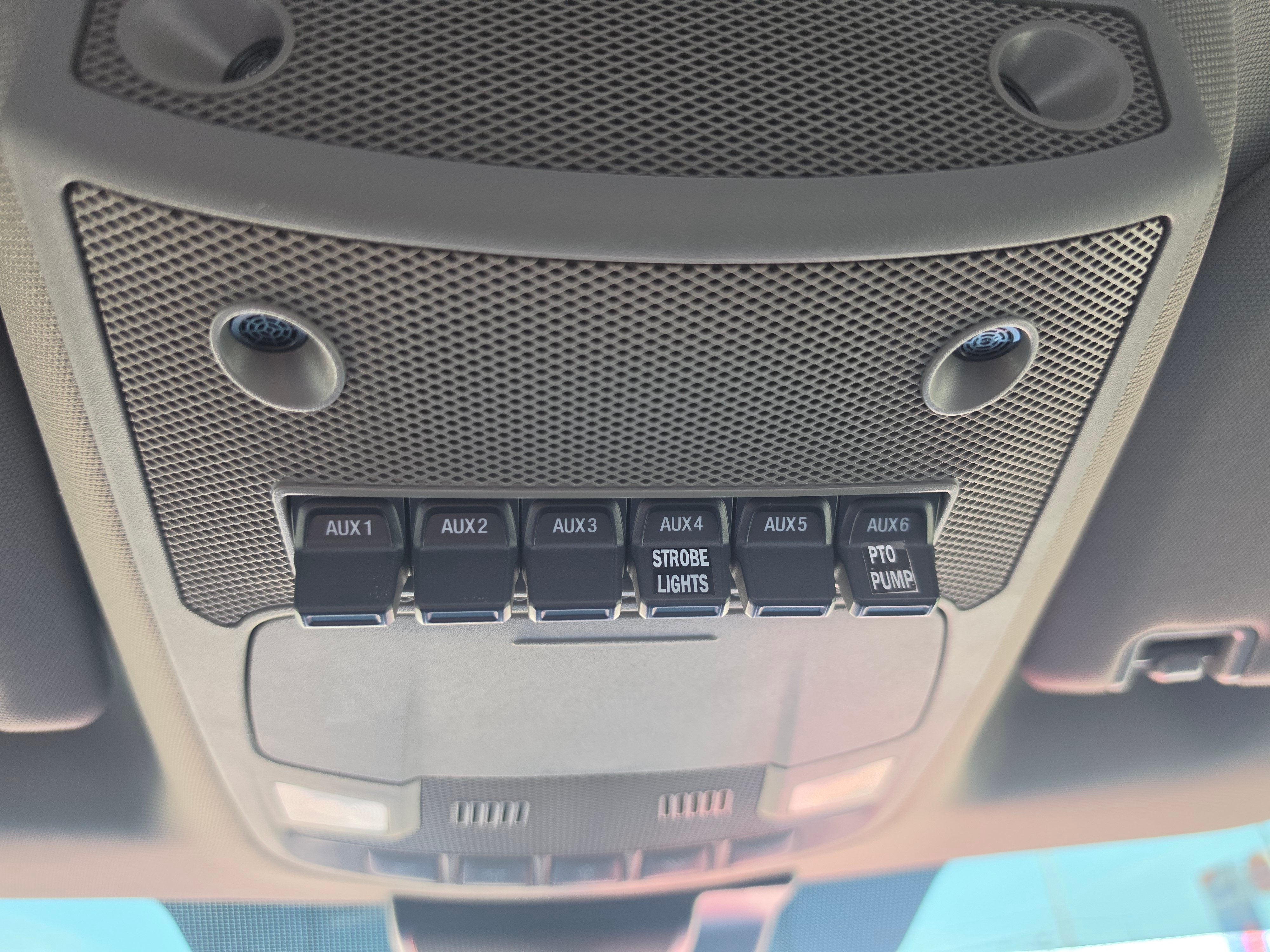 2022 Ford Super Duty F-550 DRW XLT