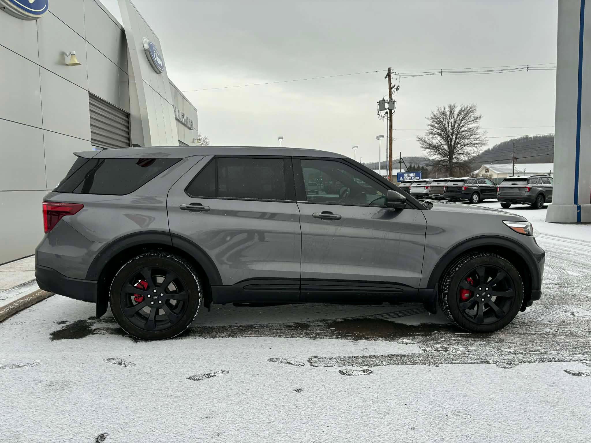 2022 Ford Explorer ST