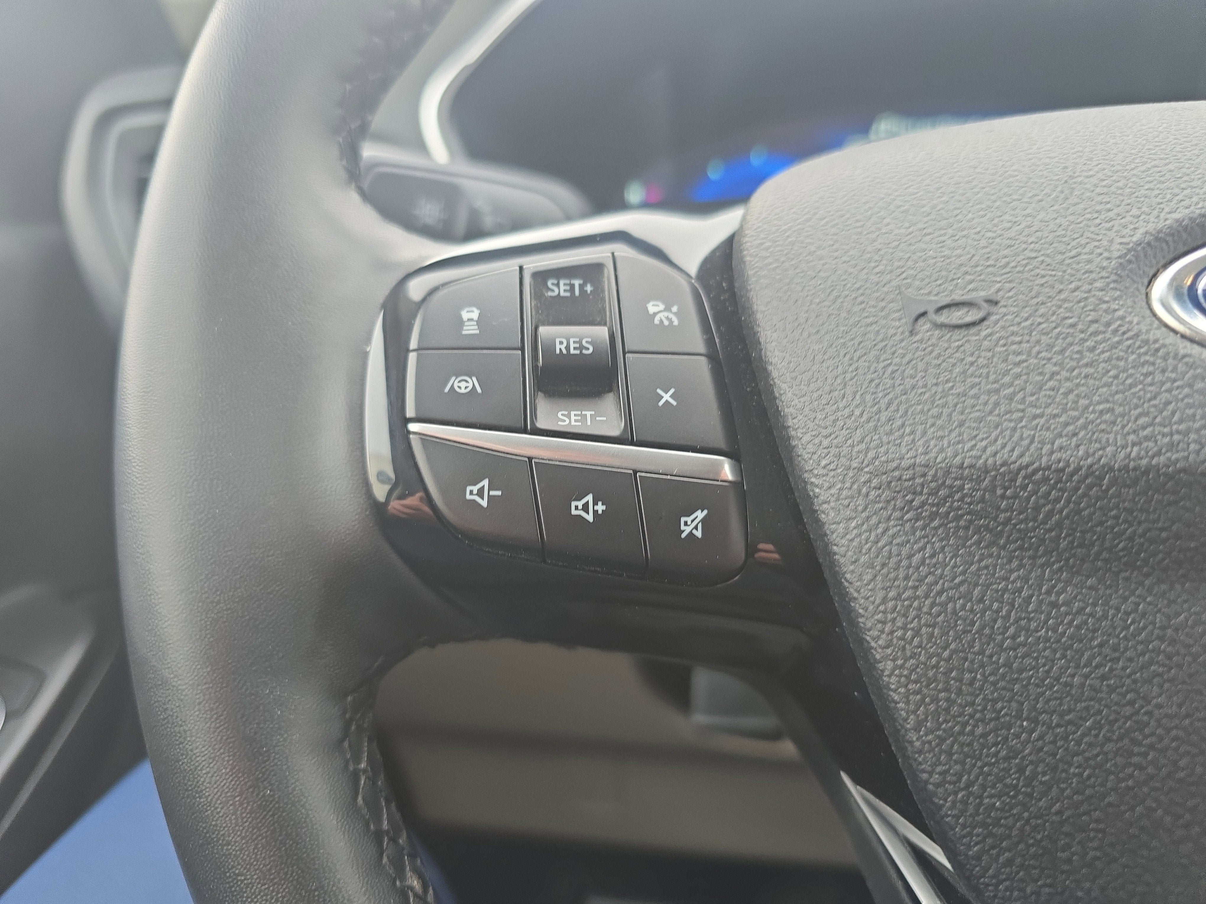 2021 Ford Escape Titanium Hybrid