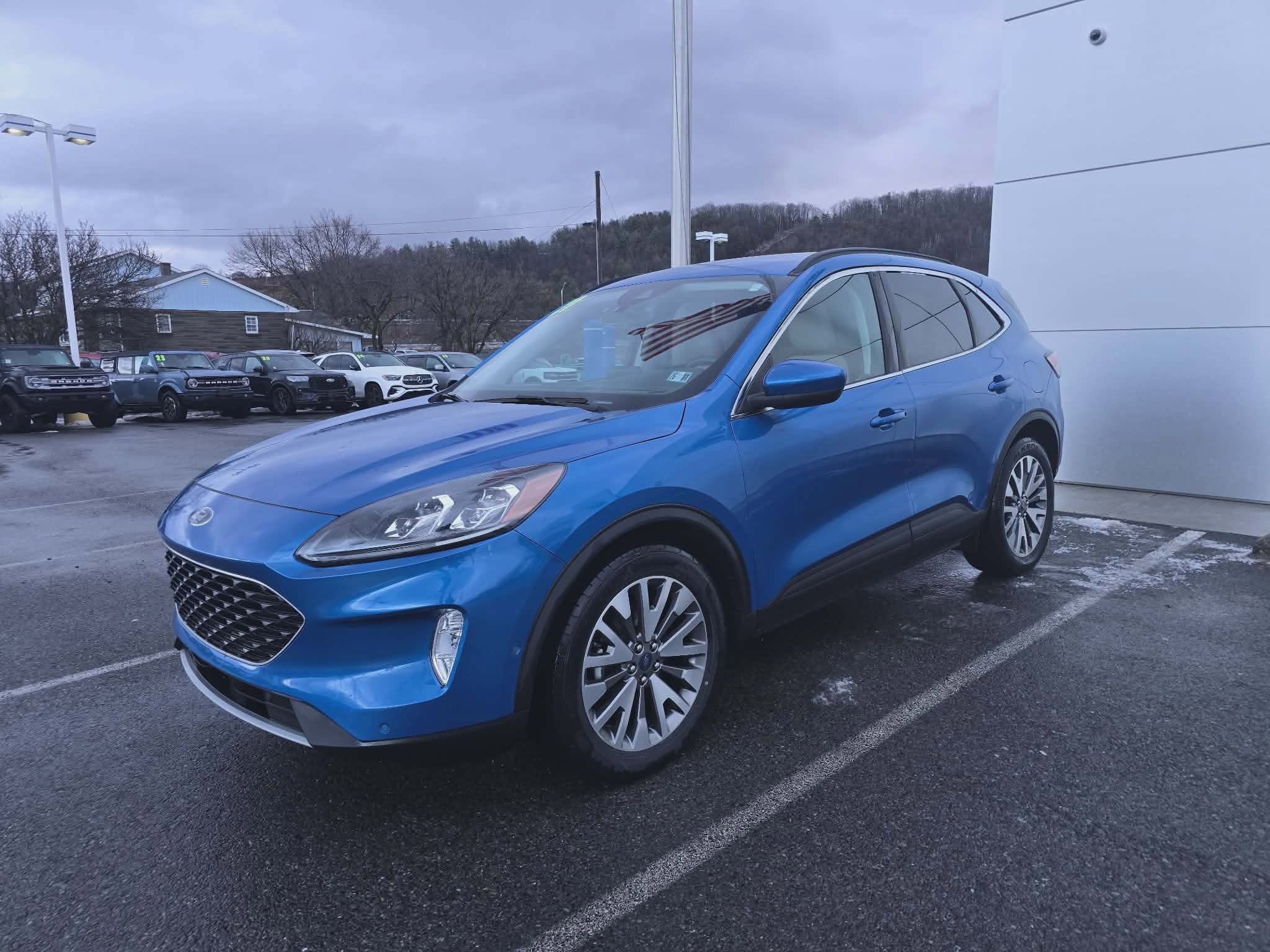 2021 Ford Escape Titanium Hybrid