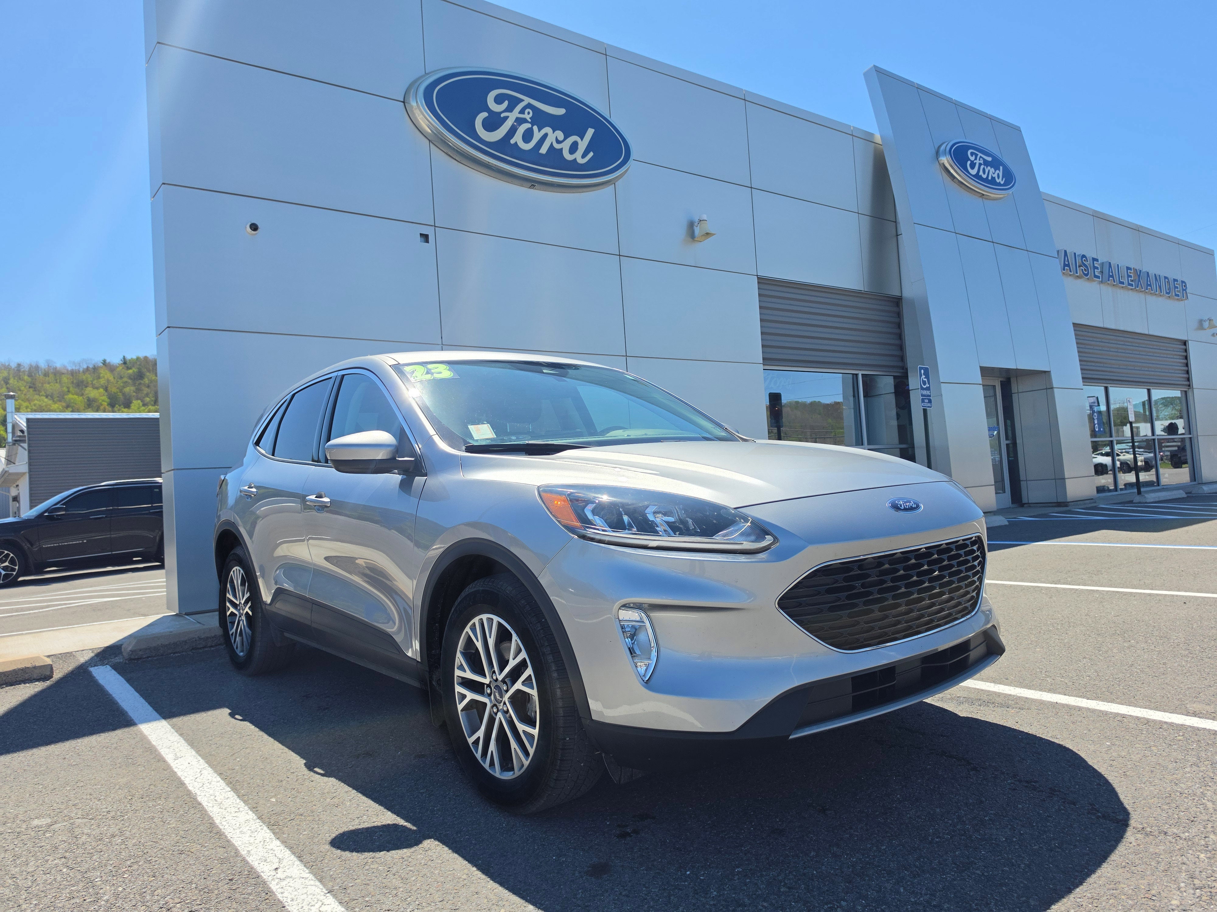 2022 Ford Escape SEL