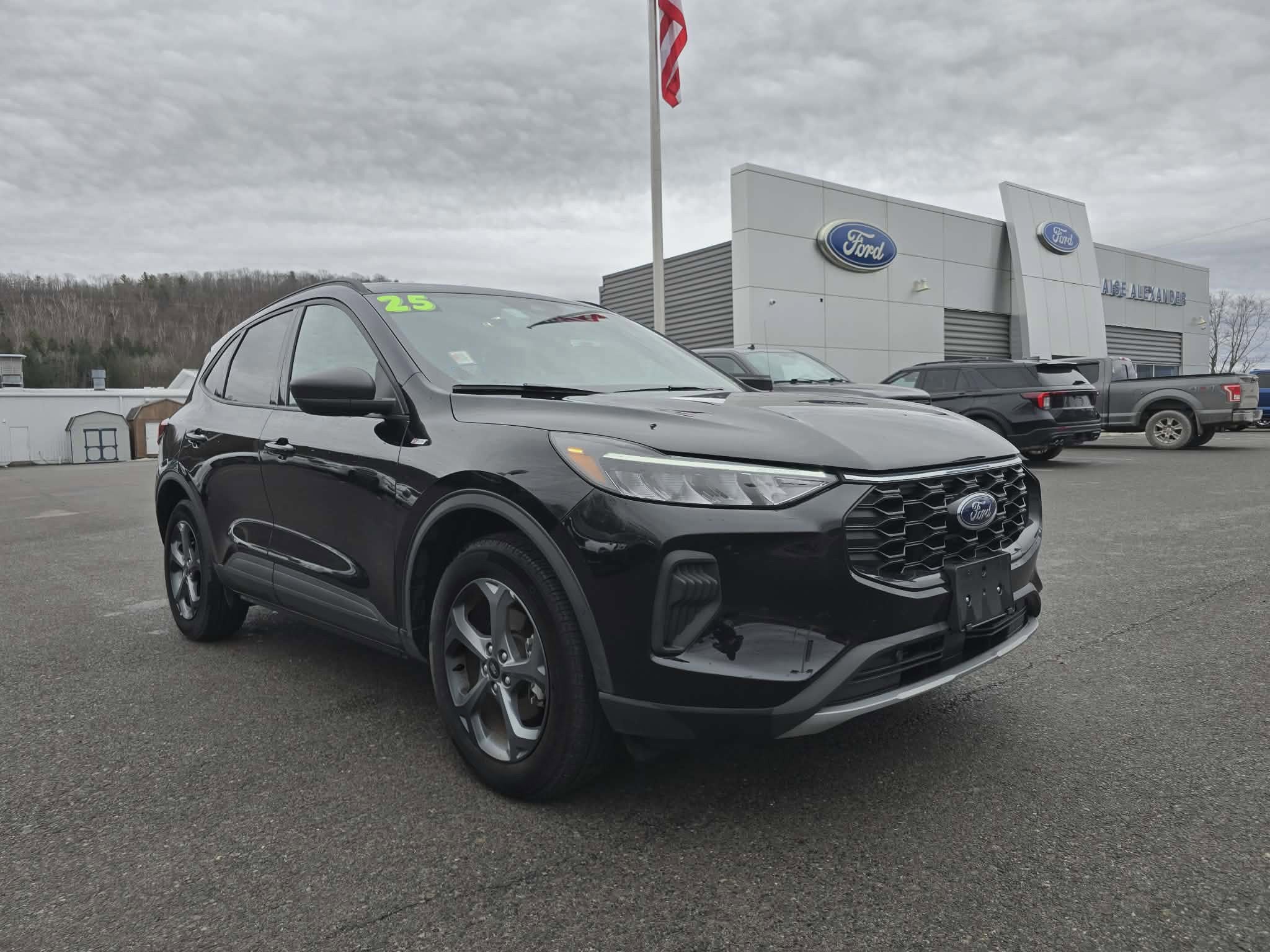 2025 Ford Escape ST-Line