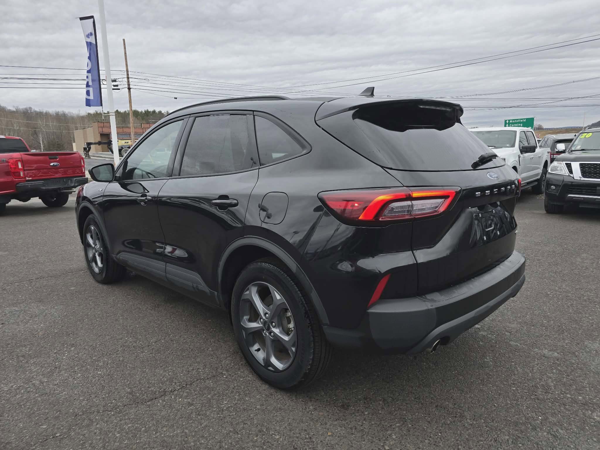 2025 Ford Escape ST-Line
