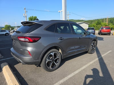 2024 Ford Escape ST-Line Elite
