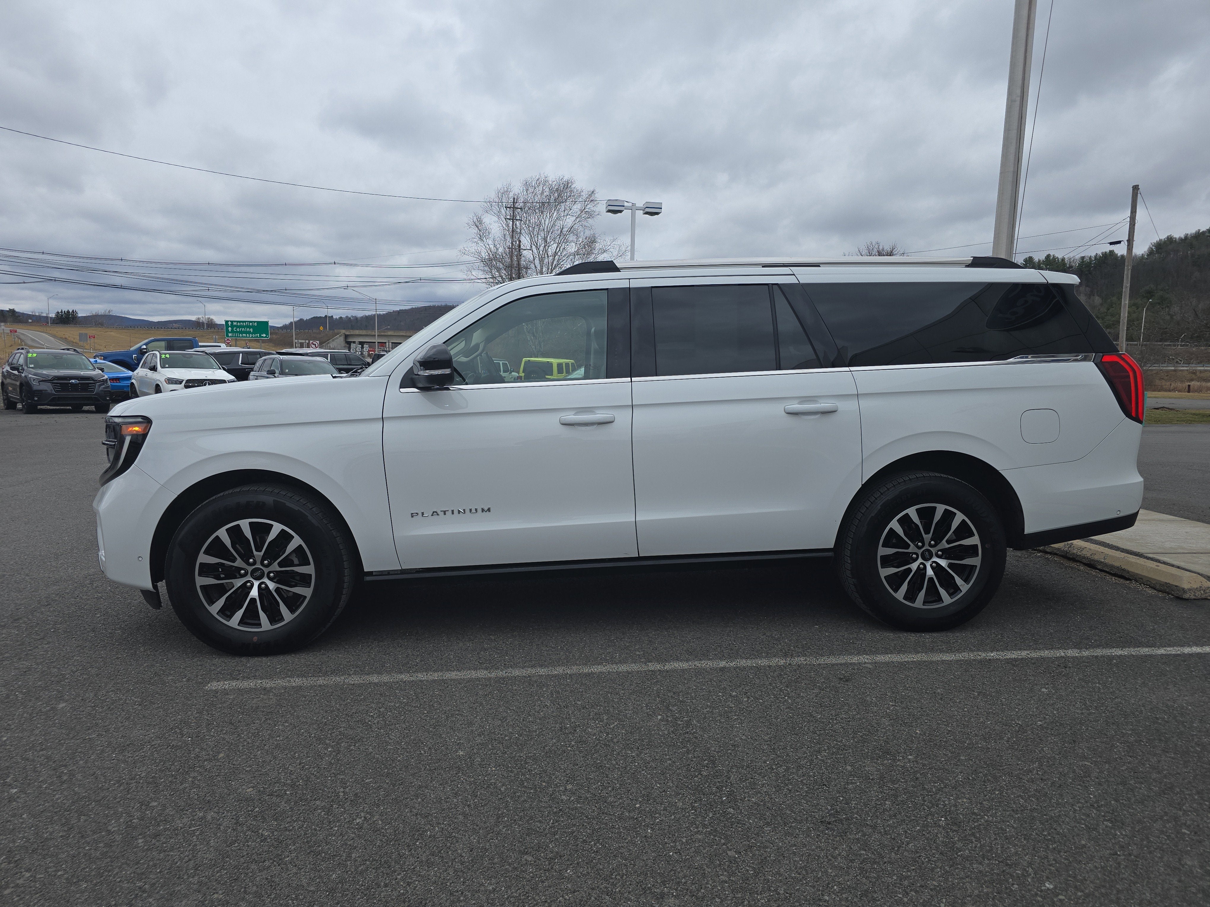 2025 Ford Expedition Max Platinum