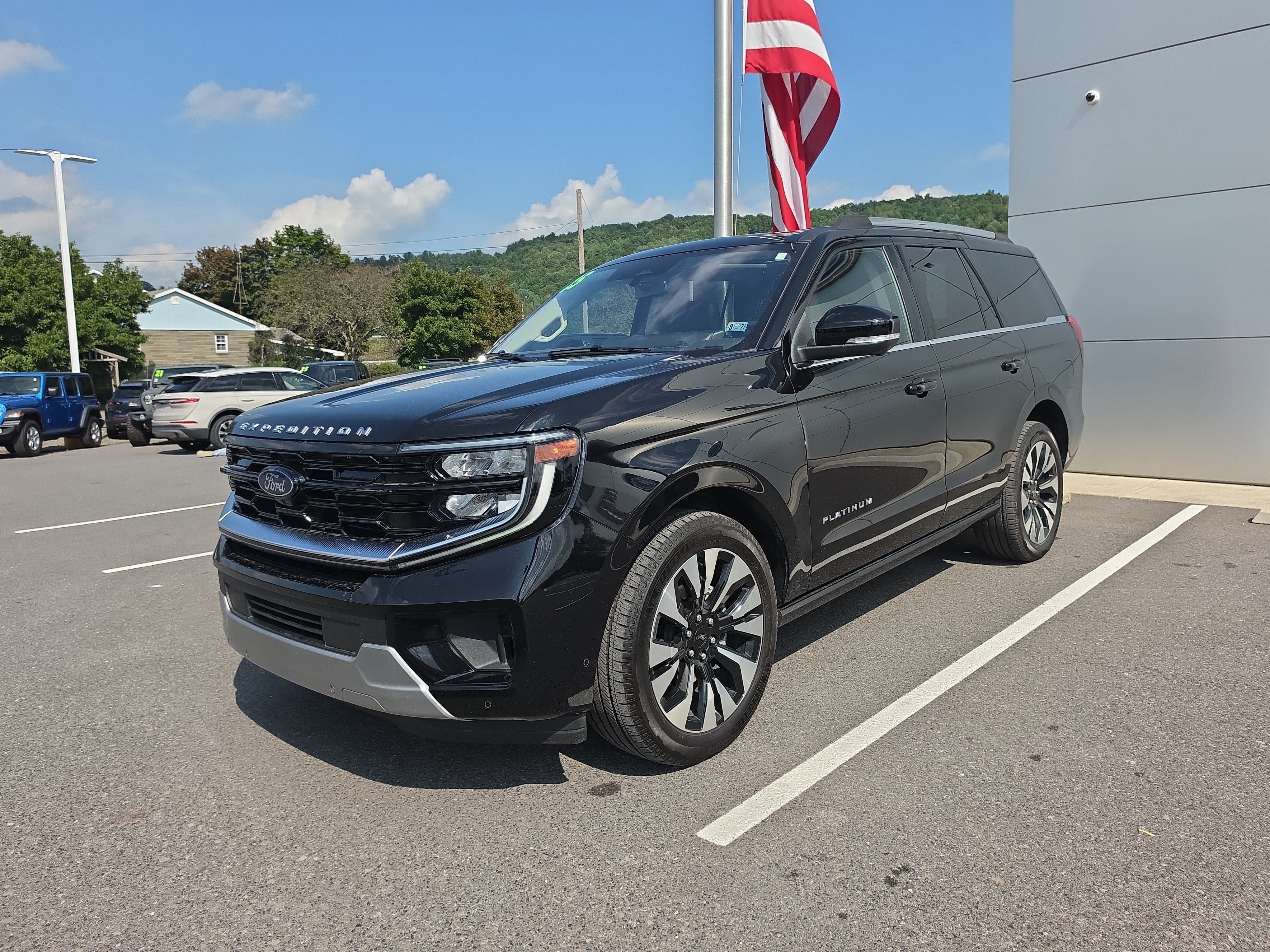 2025 Ford Expedition Platinum