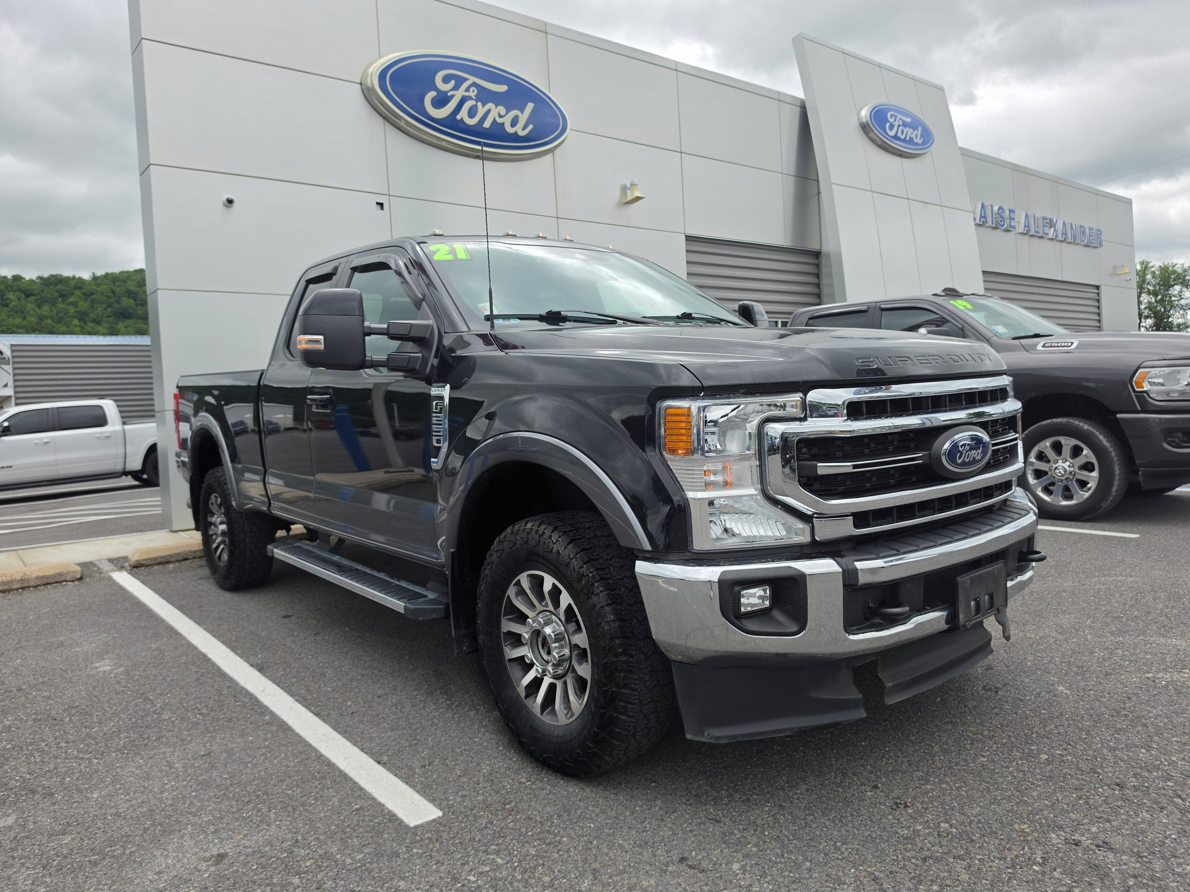 2021 Ford Super Duty F-250 SRW LARIAT
