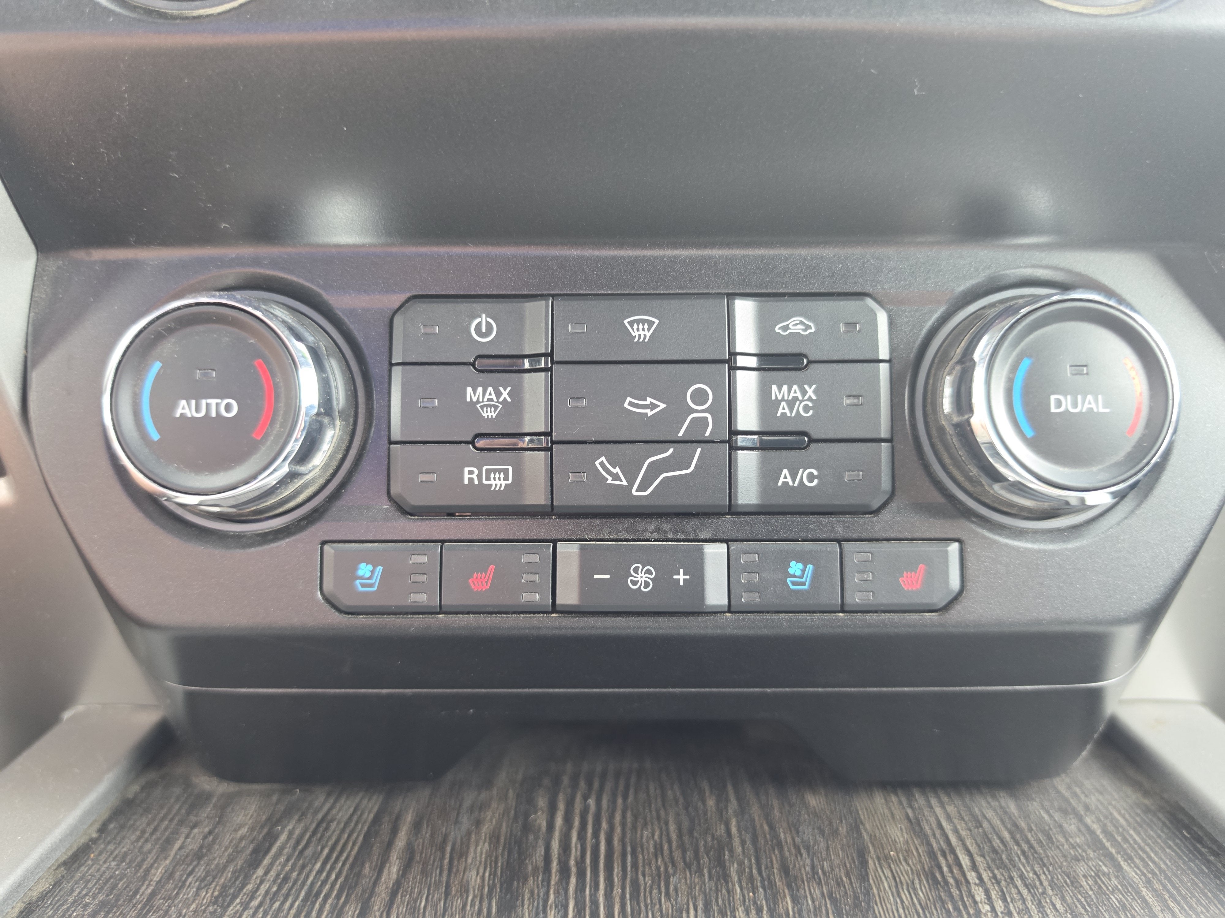 2021 Ford Super Duty F-250 SRW LARIAT