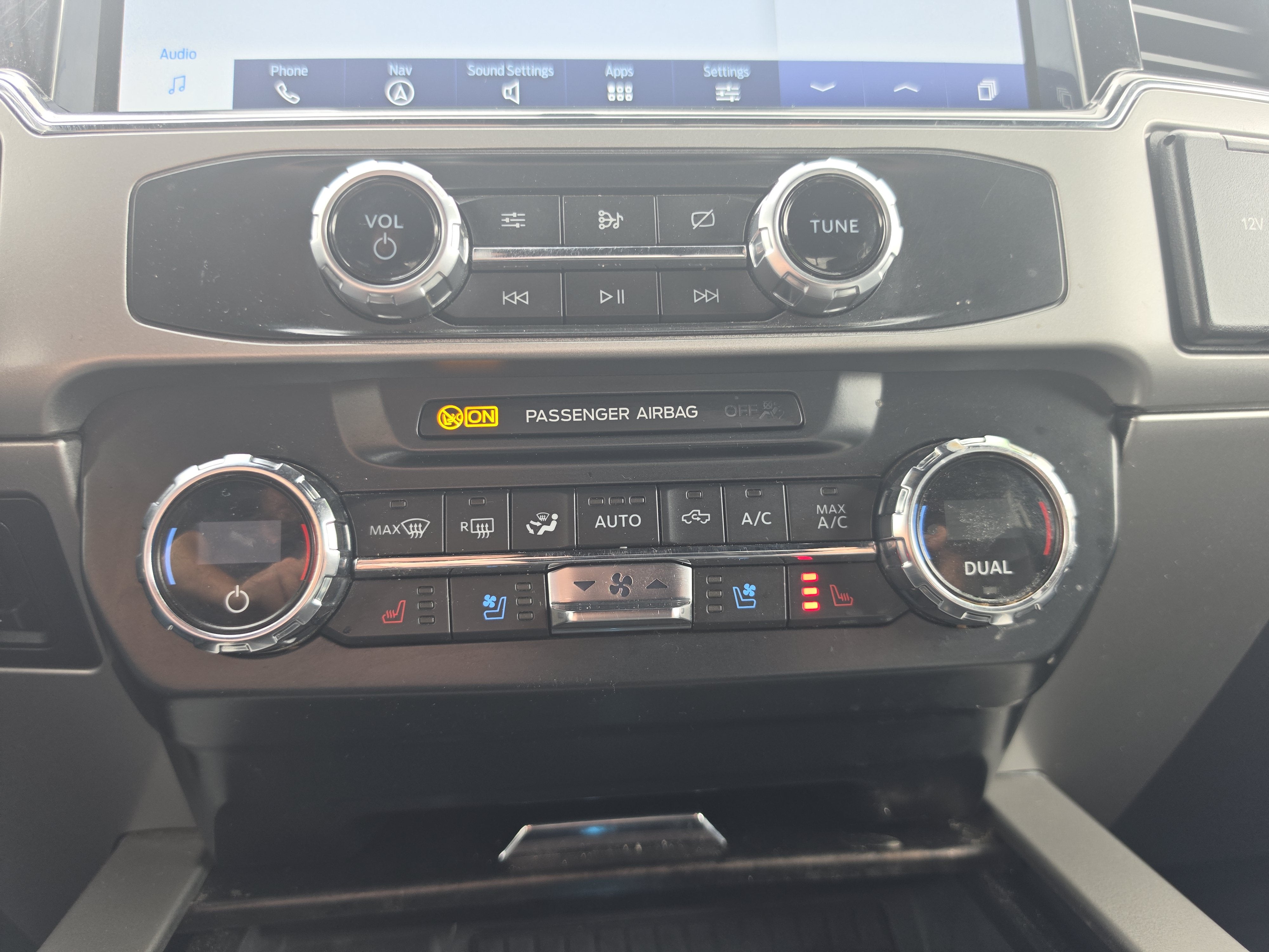 2022 Ford Super Duty F-350 SRW LARIAT
