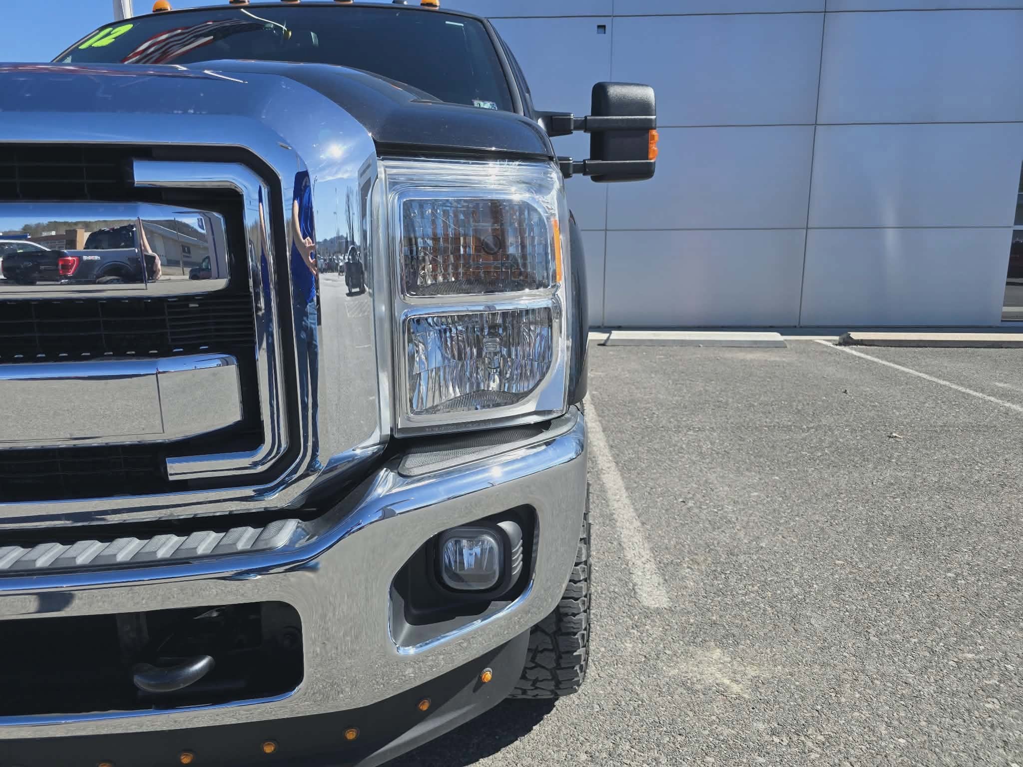 2012 Ford Super Duty F-350 SRW Lariat