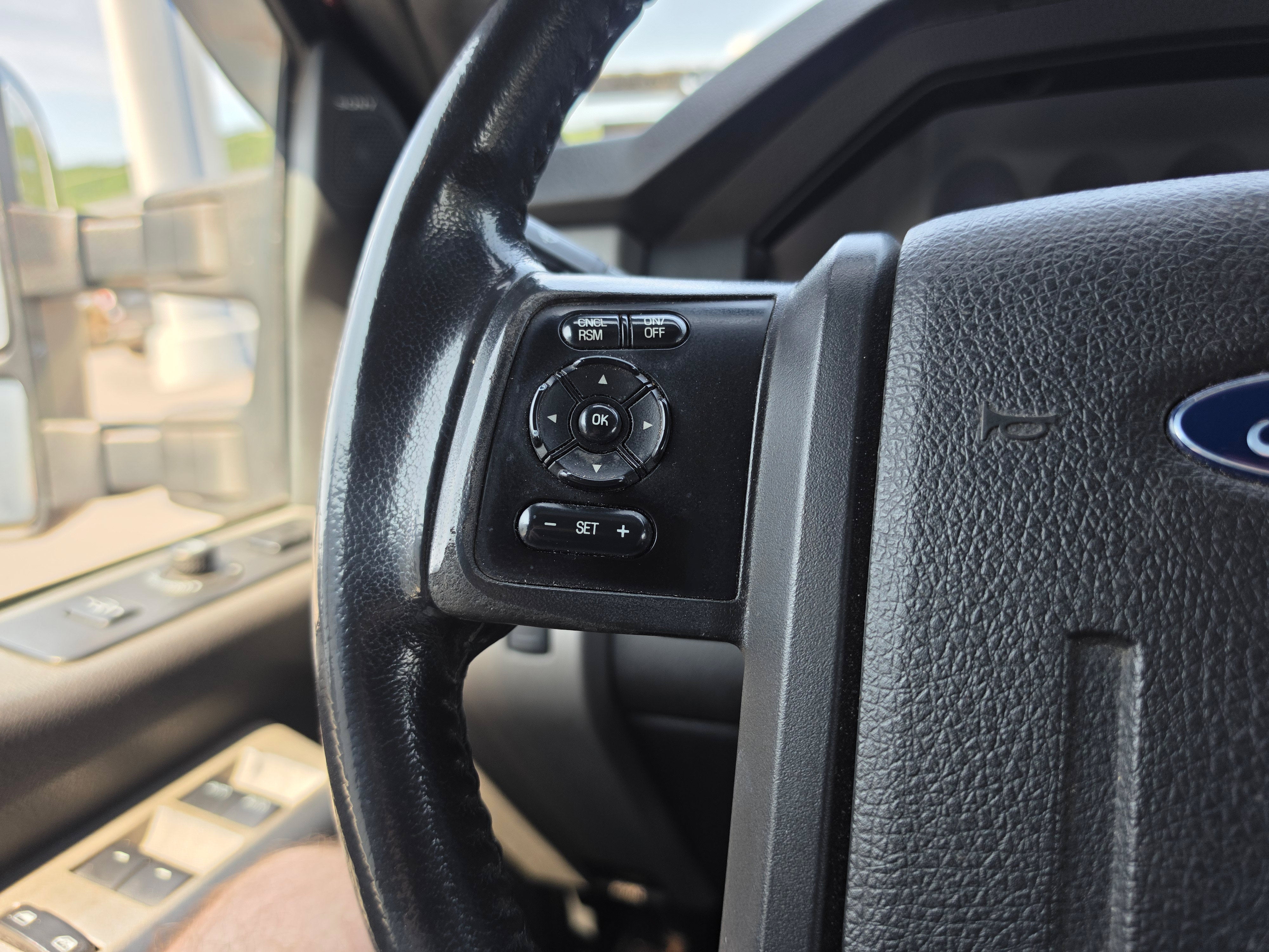 2016 Ford Super Duty F-350 SRW Lariat