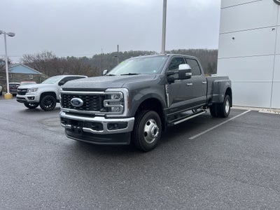 2025 Ford Super Duty F-350 DRW LARIAT