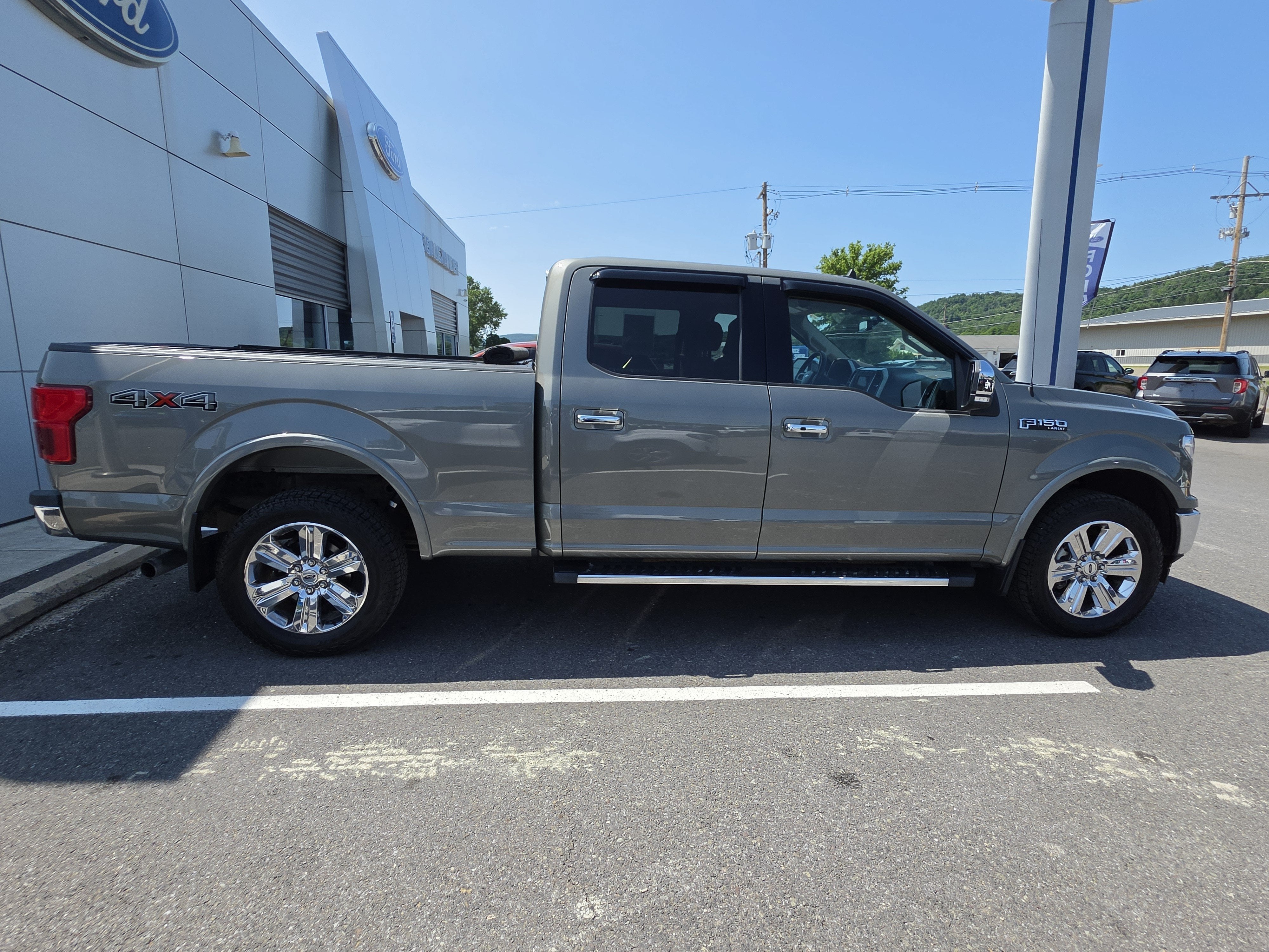 2020 Ford F-150 LARIAT