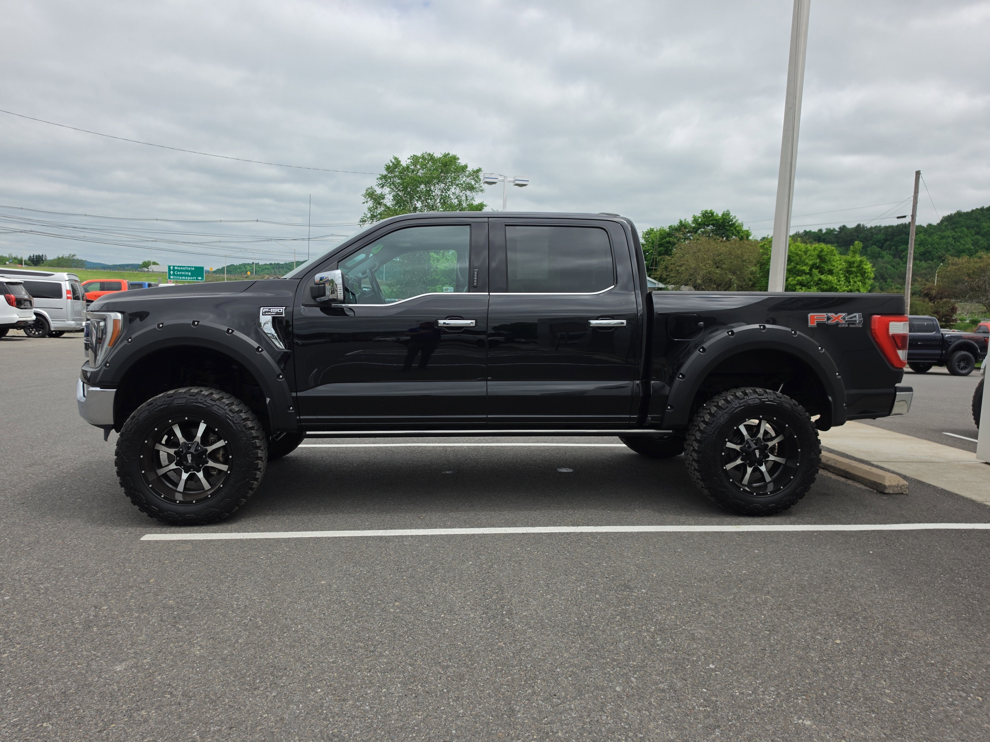 2021 Ford F-150 LARIAT