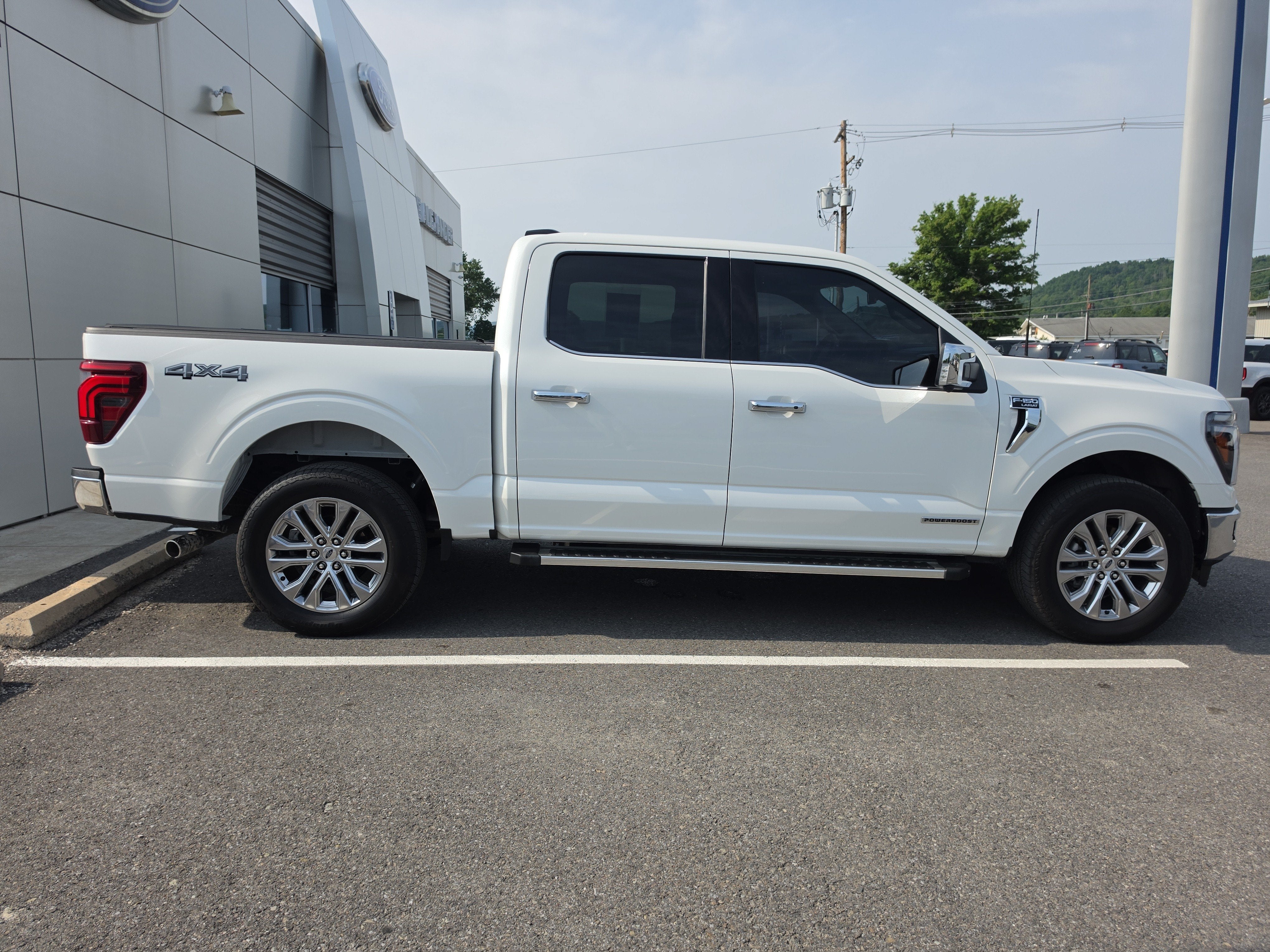 2024 Ford F-150 LARIAT