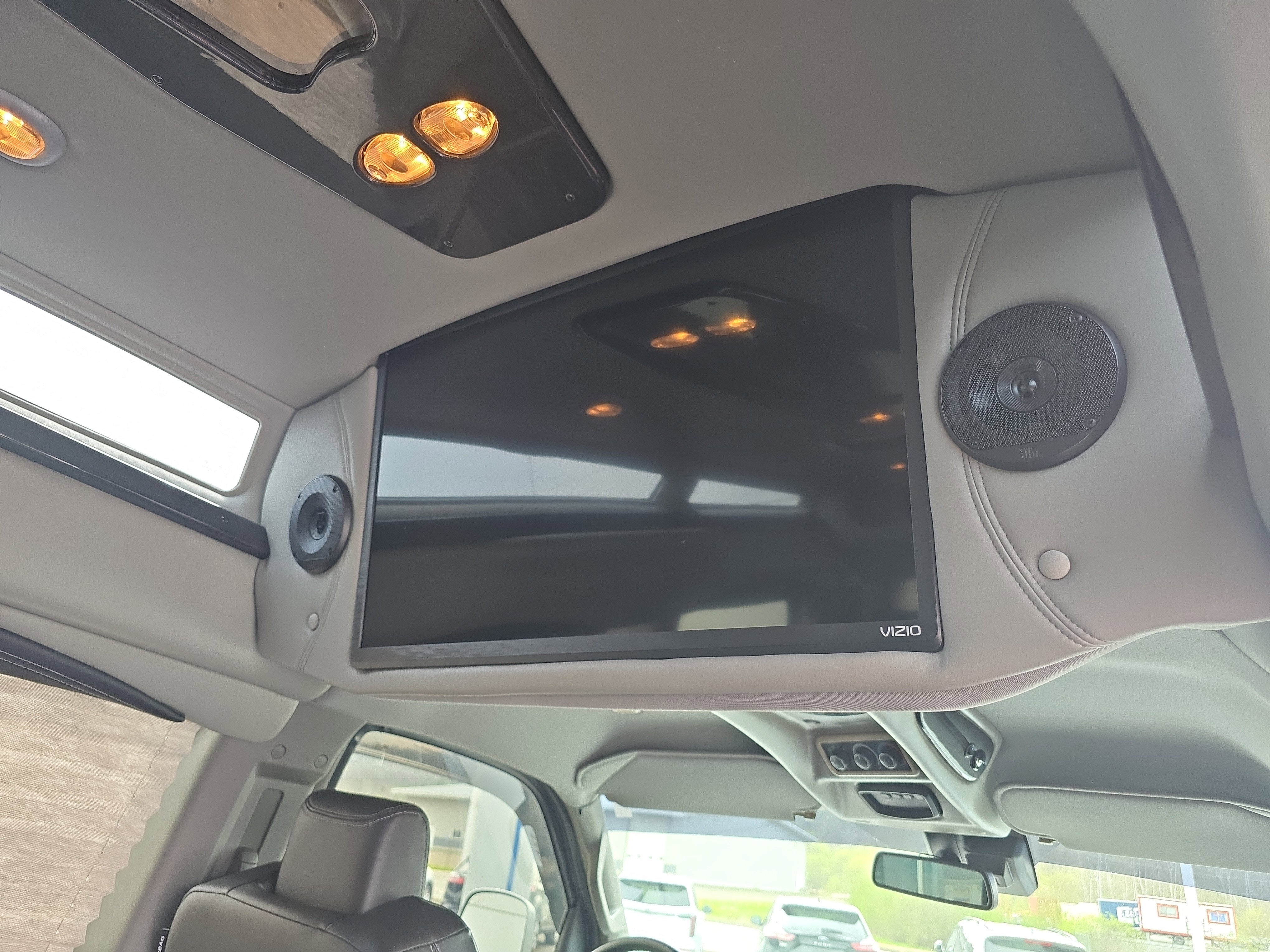 2021 Chevrolet Express Passenger LS