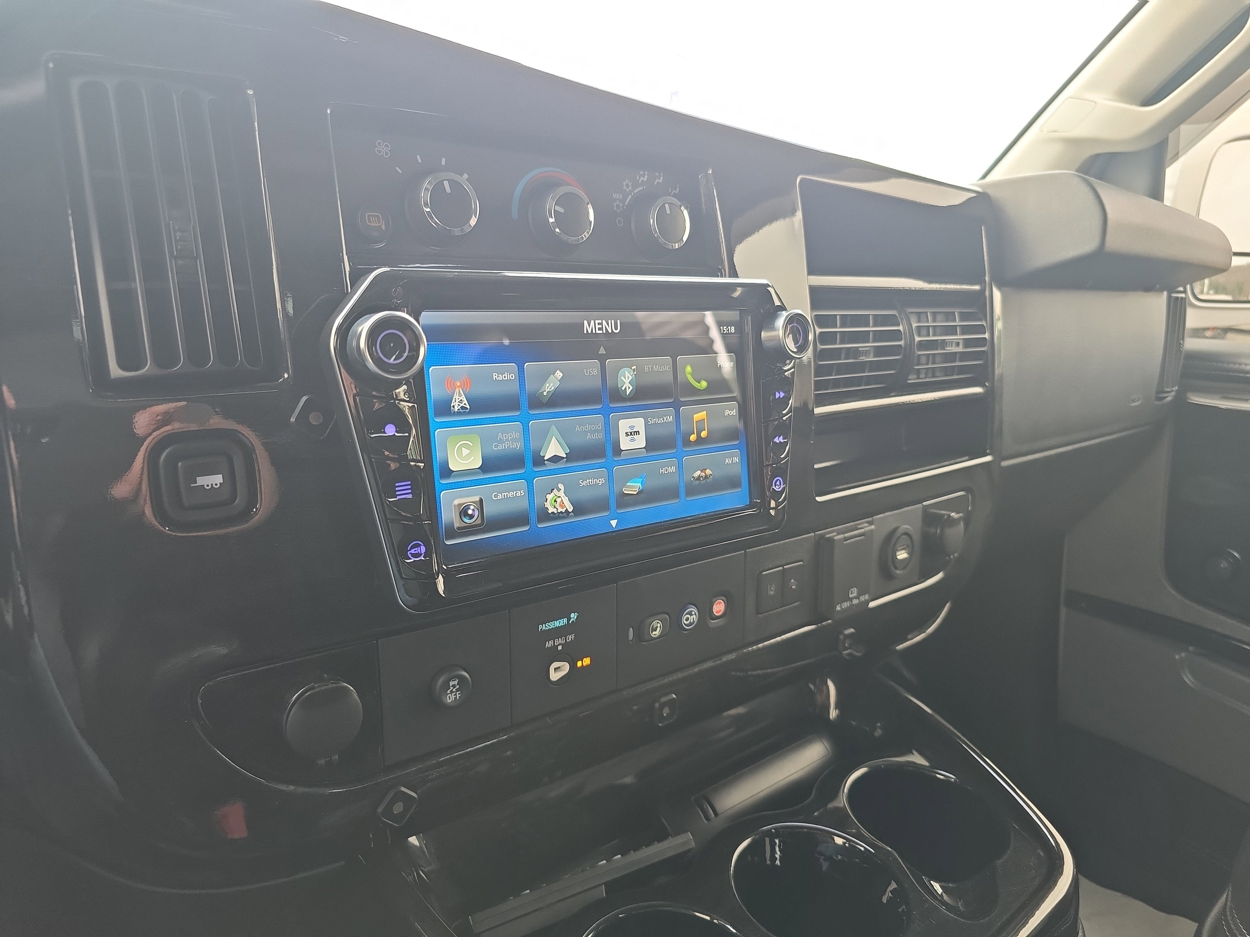 2021 Chevrolet Express Passenger LS