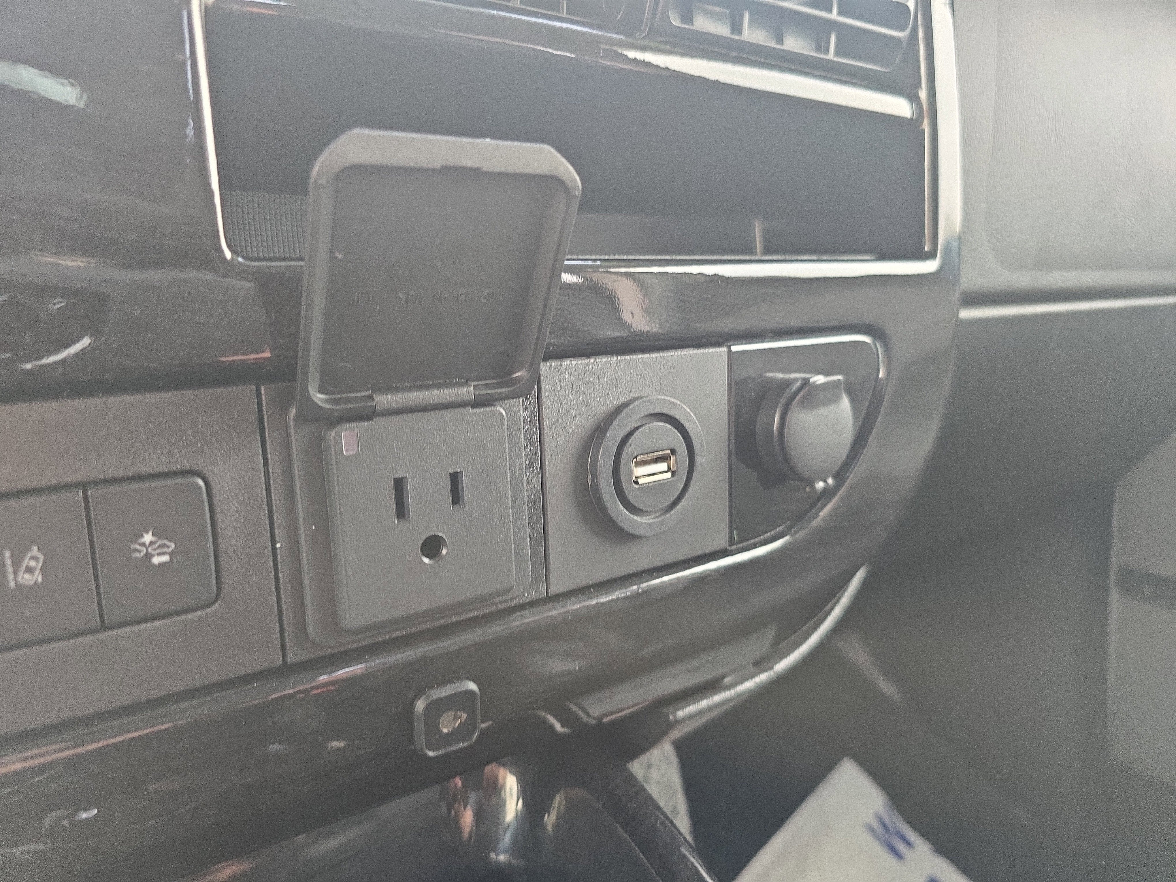 2021 Chevrolet Express Passenger LS