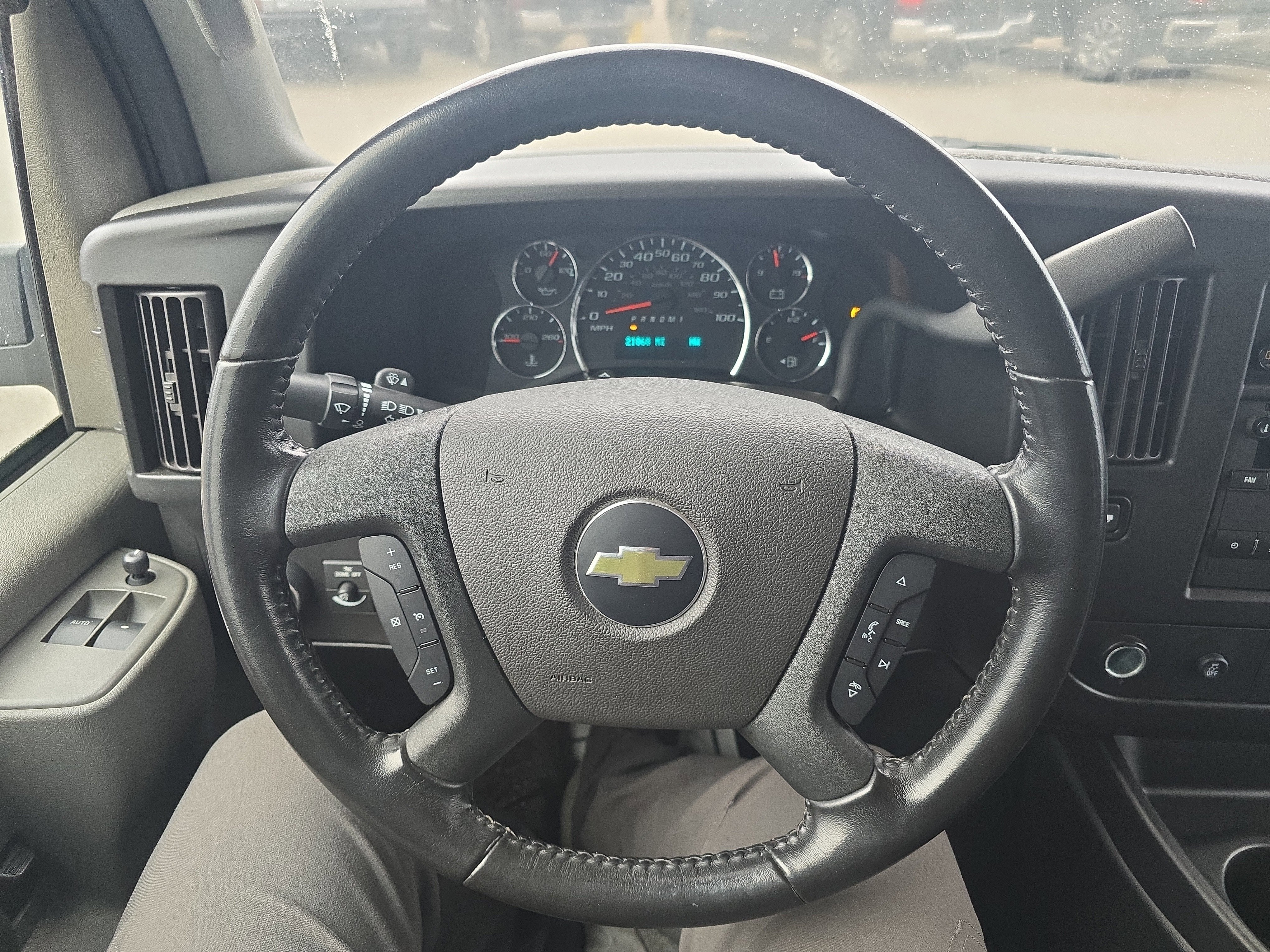 2023 Chevrolet Express Passenger LS